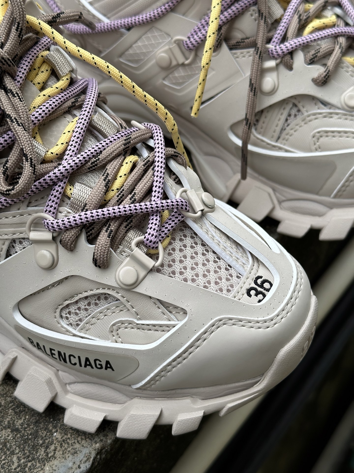 Balenciaga 巴黎世家3.0低帮老爹鞋 Balenciaga3.0 Track.2 Open Sneaker 巴黎世家3.0 三代户外概念鞋-Top High Quatity Cheap Sneakers Fashion Clothing Clothes Bags handbags Shoes of all Brand wholesale With The best Quality And Beautiful Price from China Factory Chinese suppliers wholesaler seller Balenciaga 巴黎世家3.0低帮老爹鞋 Balenciaga3.0 Track.2 Open Sneaker 巴黎世家3.0 三代户外概念鞋