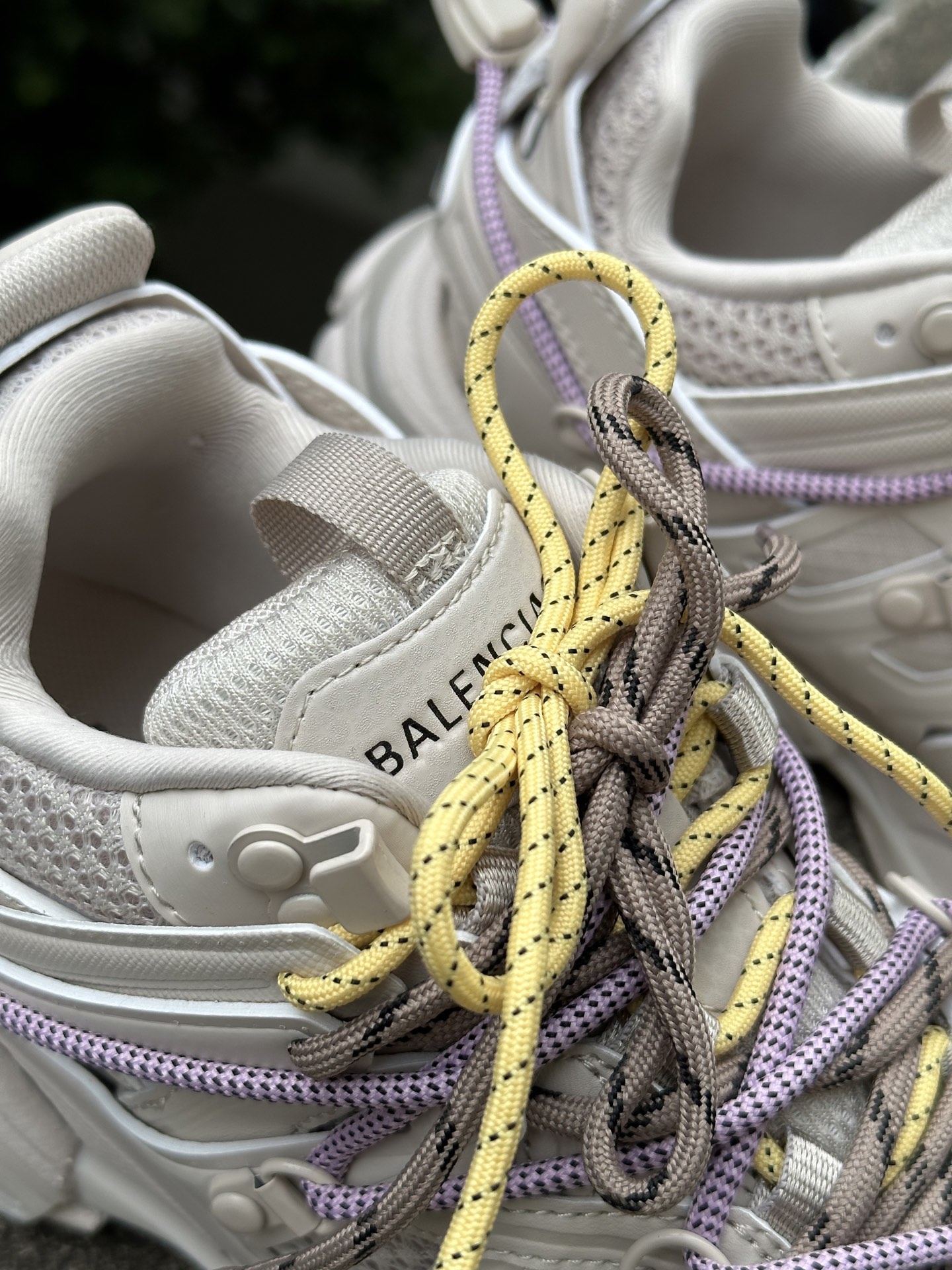 Balenciaga 巴黎世家3.0低帮老爹鞋 Balenciaga3.0 Track.2 Open Sneaker 巴黎世家3.0 三代户外概念鞋-Top High Quatity Cheap Sneakers Fashion Clothing Clothes Bags handbags Shoes of all Brand wholesale With The best Quality And Beautiful Price from China Factory Chinese suppliers wholesaler seller Balenciaga 巴黎世家3.0低帮老爹鞋 Balenciaga3.0 Track.2 Open Sneaker 巴黎世家3.0 三代户外概念鞋