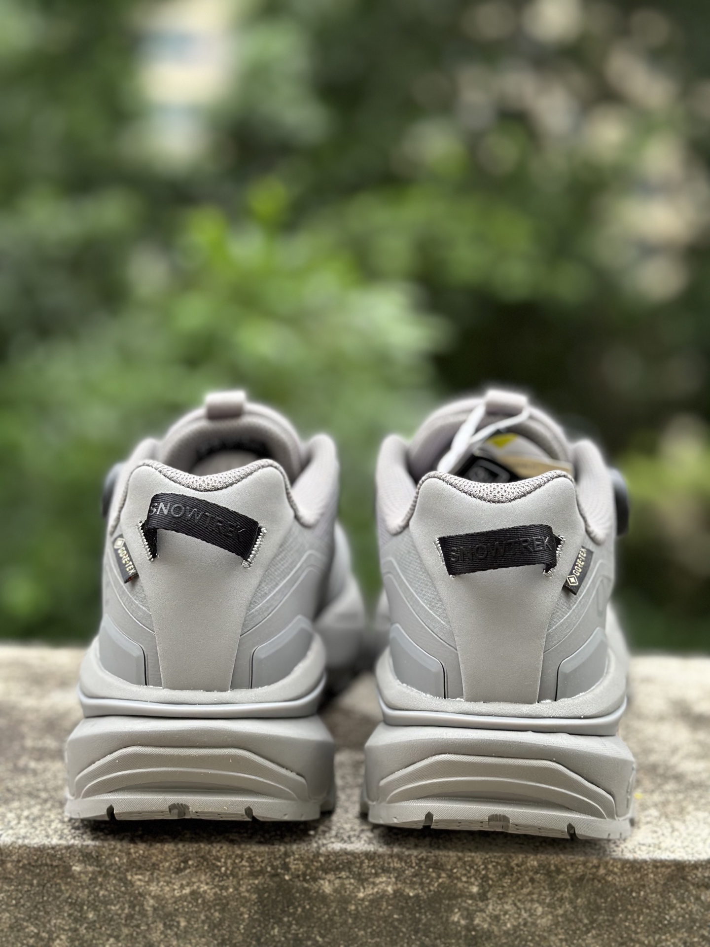 300 迪桑特DESCENTE SKI STYLE系列 SNOW TREK GTX 舒适百搭 防滑耐磨 低帮 徒步鞋 男款 灰色 D5131SSN38-LG