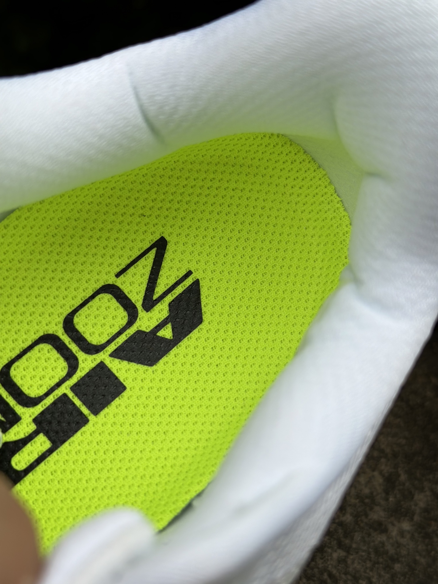 NIKE PEGASUS PREMIUM耐克飞马公路跑步鞋 HQ2592-105-Top High Quatity Cheap Sneakers Fashion Clothing Clothes Bags handbags Shoes of all Brand wholesale With The best Quality And Beautiful Price from China Factory Chinese suppliers wholesaler seller NIKE PEGASUS PREMIUM耐克飞马公路跑步鞋 HQ2592-105