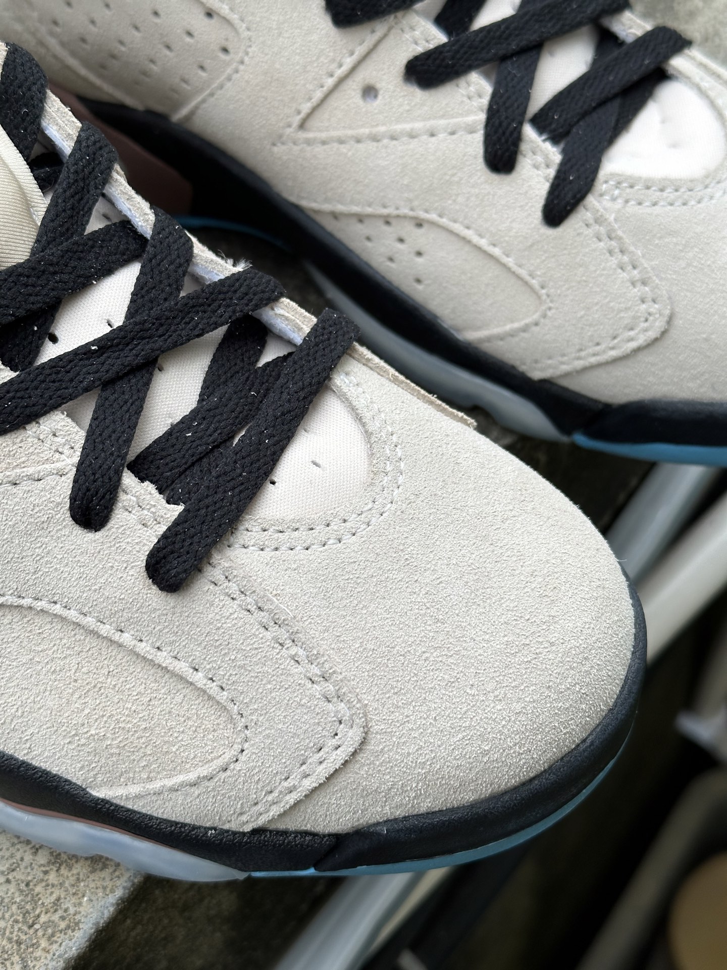 Air Jordan 6 Retro 高帮 AJ6 乔丹6代 aj6 乔6 高邦 乔丹篮球鞋系列 联名浅棕色 IF3103-100 Air Jordan 6 Retro 高帮 AJ6 乔丹6代 aj6 乔6 高邦 乔丹篮球鞋系列 联名浅棕色 IF3103-100