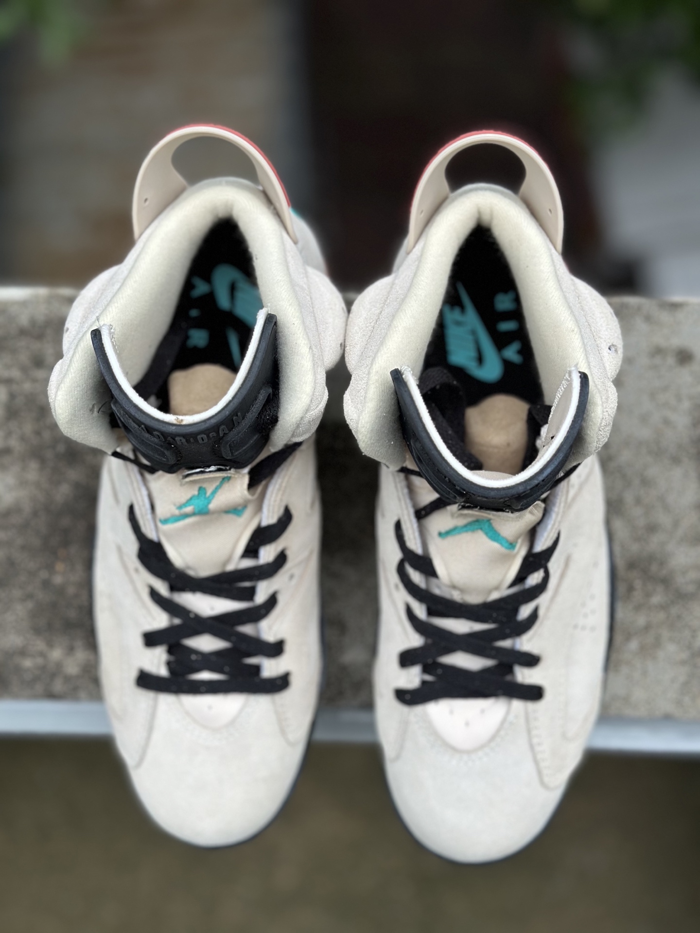 Air Jordan 6 Retro 高帮 AJ6 乔丹6代 aj6 乔6 高邦 乔丹篮球鞋系列 联名浅棕色 IF3103-100 Air Jordan 6 Retro 高帮 AJ6 乔丹6代 aj6 乔6 高邦 乔丹篮球鞋系列 联名浅棕色 IF3103-100