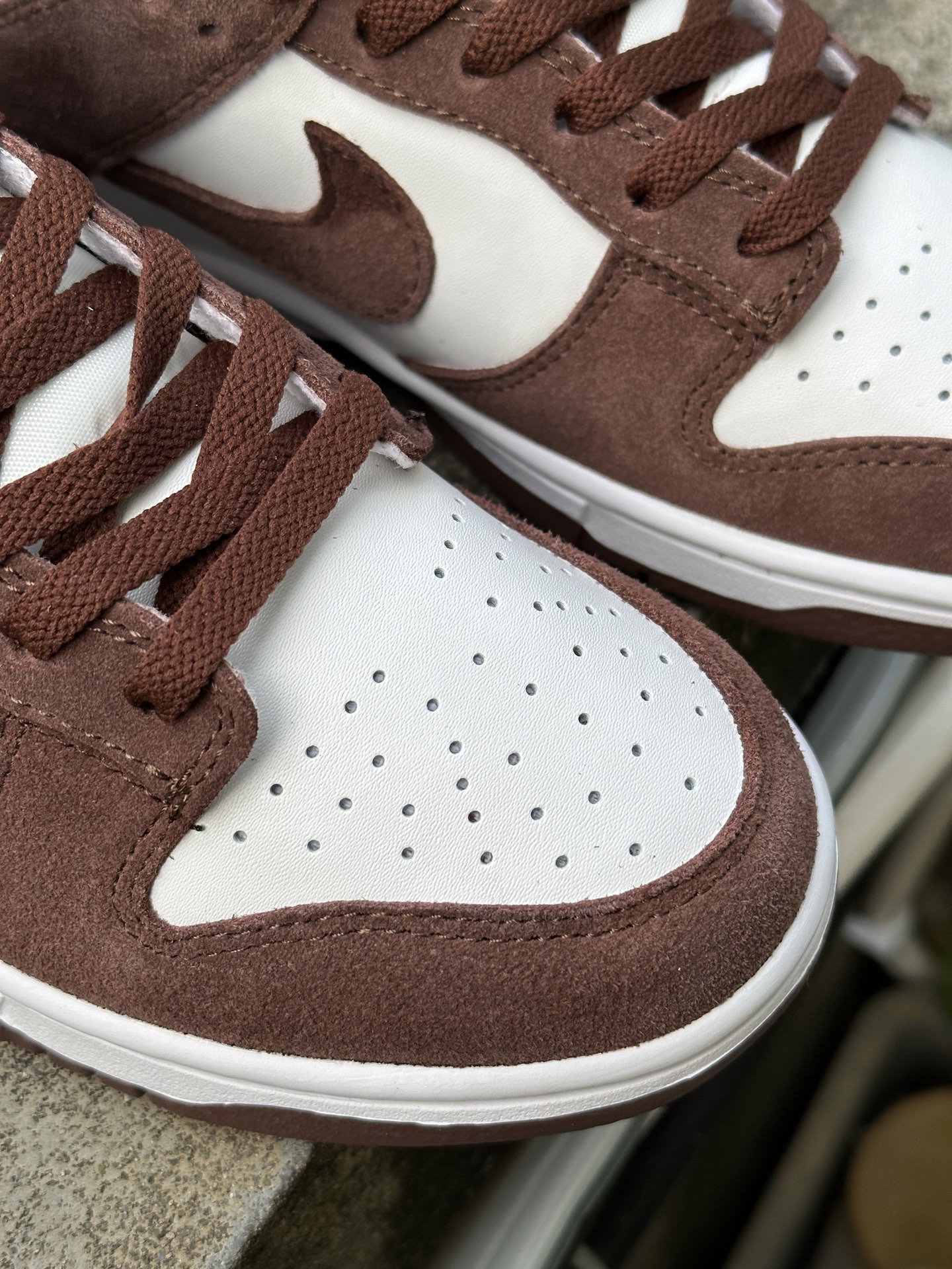 Nike Dunk 皮革合成革 舒适贴合 减震 低帮 板鞋 男女款 棕色 IO4244-102-Top High Quatity Cheap Sneakers Fashion Clothing Clothes Bags handbags Shoes of all Brand wholesale With The best Quality And Beautiful Price from China Factory Chinese suppliers wholesaler seller Nike Dunk 皮革合成革 舒适贴合 减震 低帮 板鞋 男女款 棕色 IO4244-102