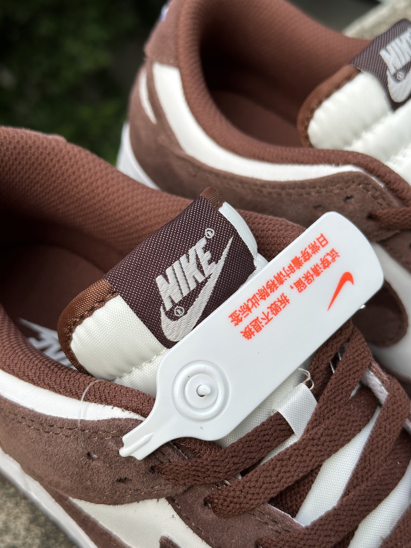Nike Dunk 皮革合成革 舒适贴合 减震 低帮 板鞋 男女款 棕色 IO4244-102-Top High Quatity Cheap Sneakers Fashion Clothing Clothes Bags handbags Shoes of all Brand wholesale With The best Quality And Beautiful Price from China Factory Chinese suppliers wholesaler seller Nike Dunk 皮革合成革 舒适贴合 减震 低帮 板鞋 男女款 棕色 IO4244-102