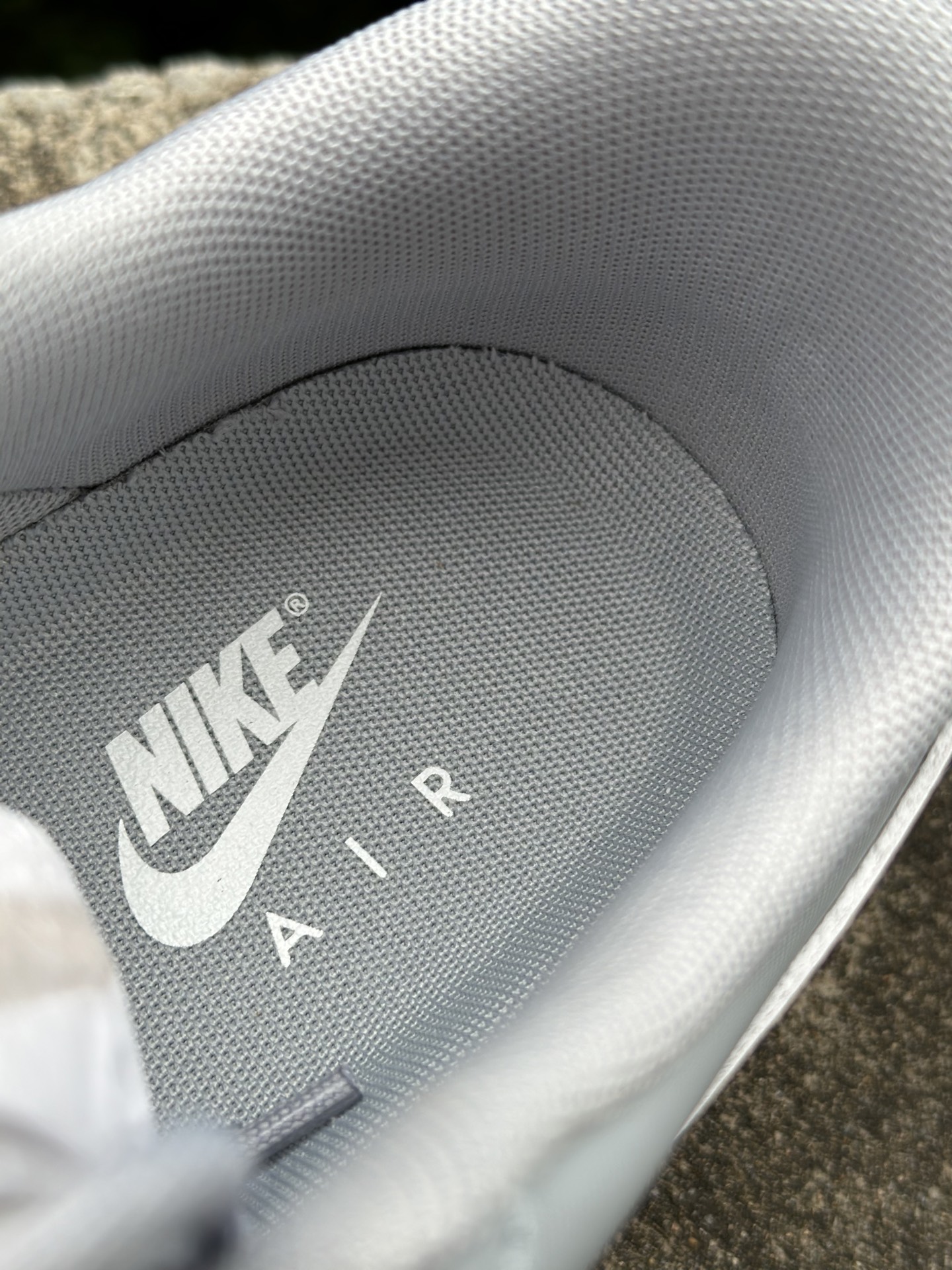 Nike Air Force 1 Low 空军一号低帮休闲运动板鞋 IR5599-002 灰白 Nike Air Force 1 Low 空军一号低帮休闲运动板鞋 IR5599-002 灰白