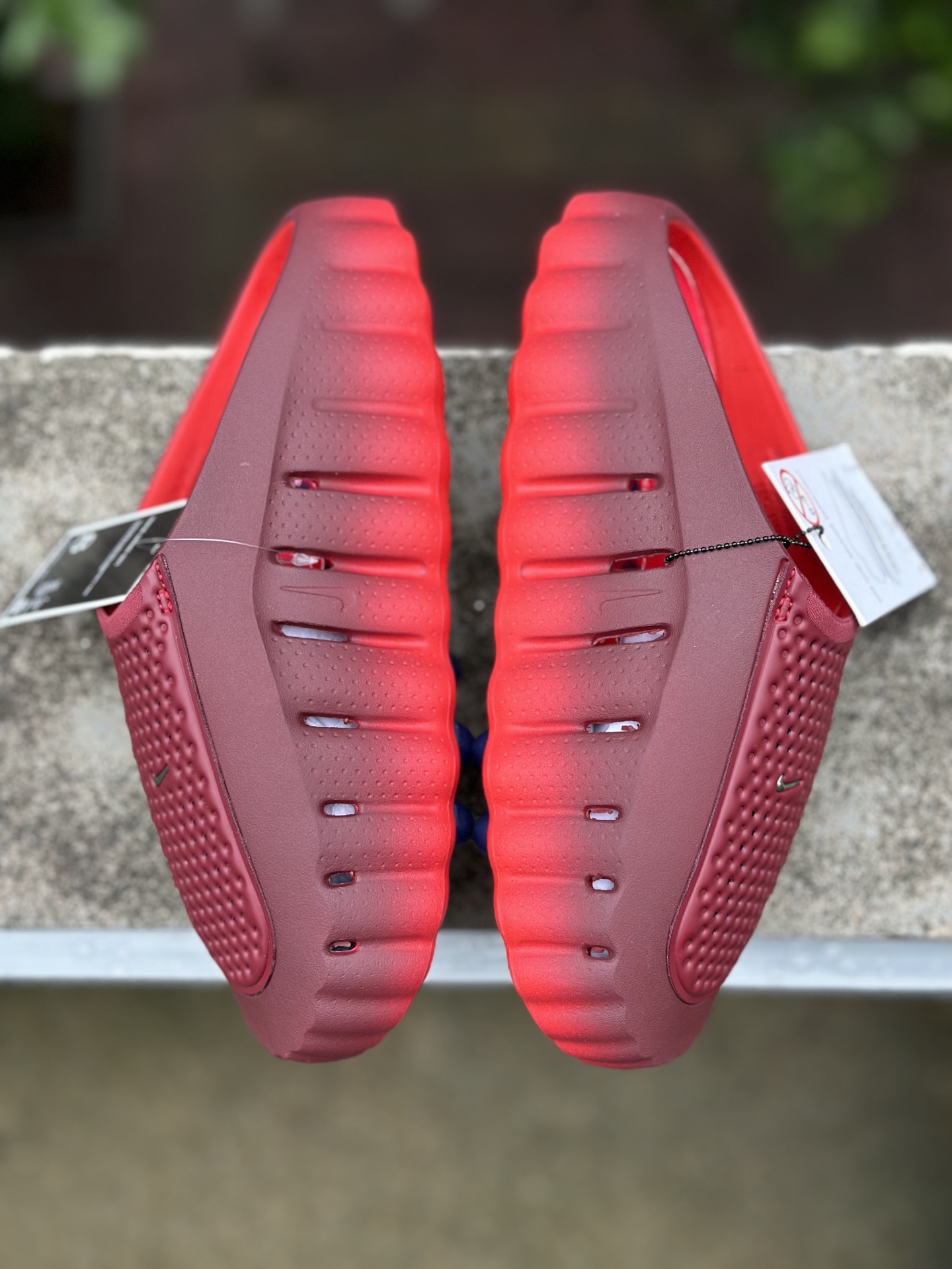 PKNike Mind 001 黑科技足底按摩舒适柔软包头拖鞋 深红 HQ4307-601 PKNike Mind 001 黑科技足底按摩舒适柔软包头拖鞋 深红 HQ4307-601