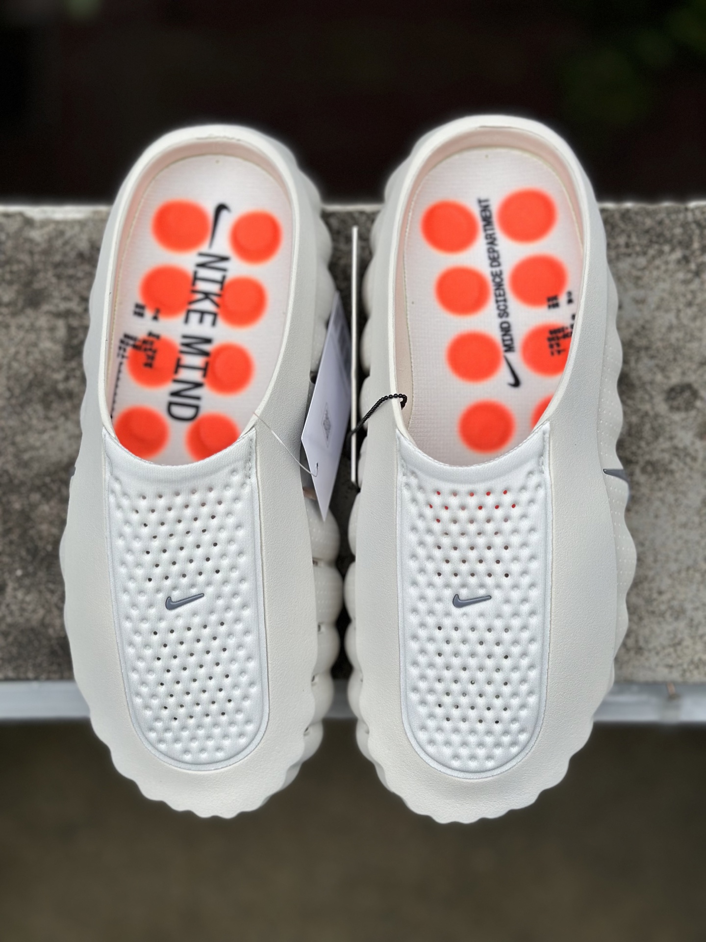 PKNike Mind 001 黑科技足底按摩舒适柔软包头拖鞋 米色 HQ4307-002 PKNike Mind 001 黑科技足底按摩舒适柔软包头拖鞋 米色 HQ4307-002