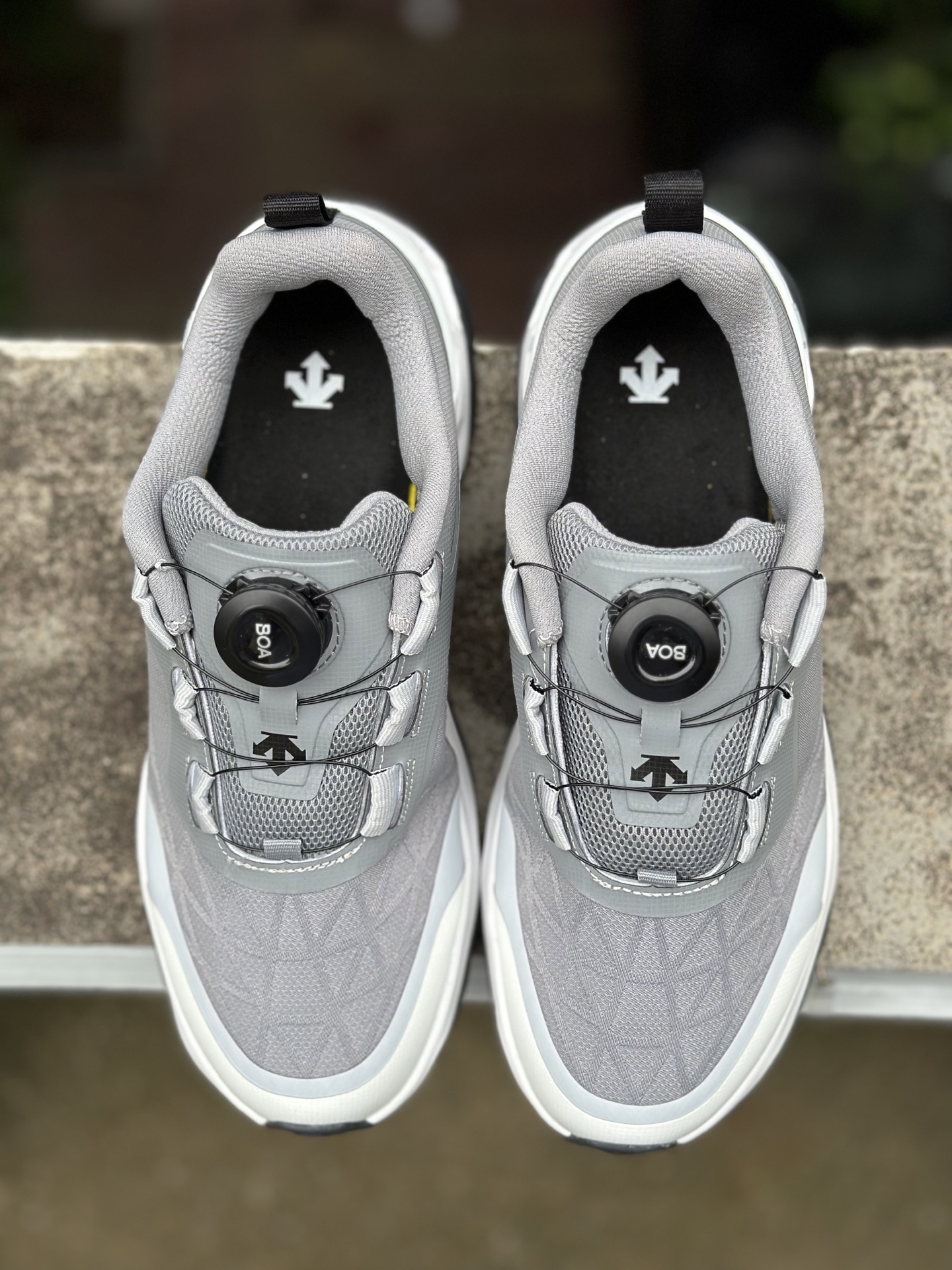 迪桑特DESCENTE CIRCUIT 2.0 WIRE 时尚舒适 低帮 训练鞋 白灰 D5331TCT07-Top High Quatity Cheap Sneakers Fashion Clothing Clothes Bags handbags Shoes of all Brand wholesale With The best Quality And Beautiful Price from China Factory Chinese suppliers wholesaler seller 迪桑特DESCENTE CIRCUIT 2.0 WIRE 时尚舒适 低帮 训练鞋 白灰 D5331TCT07