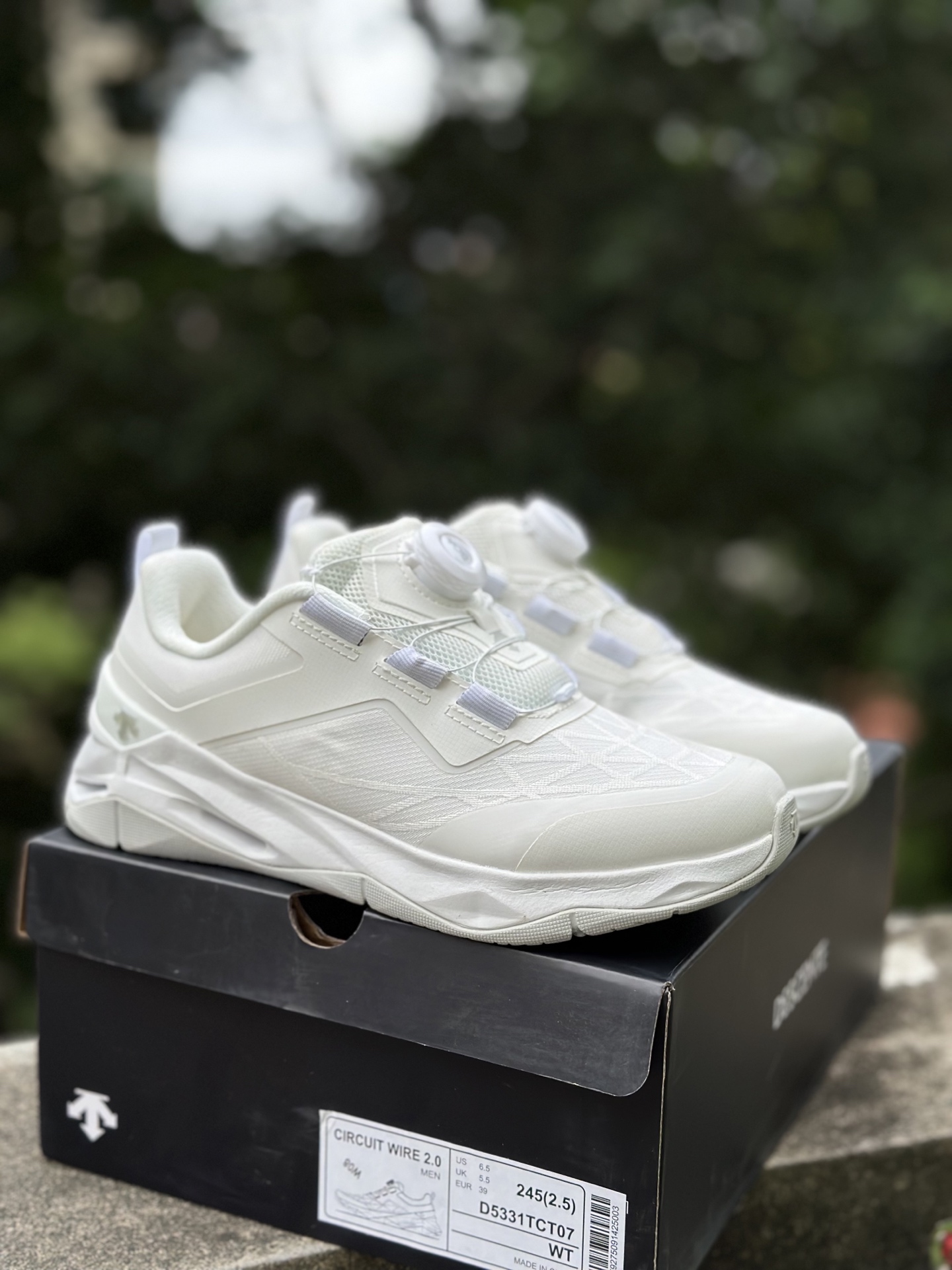 迪桑特DESCENTE CIRCUIT 2.0 WIRE 时尚舒适 低帮 训练鞋 白 D5331TCT07-Top High Quatity Cheap Sneakers Fashion Clothing Clothes Bags handbags Shoes of all Brand wholesale With The best Quality And Beautiful Price from China Factory Chinese suppliers wholesaler seller 迪桑特DESCENTE CIRCUIT 2.0 WIRE 时尚舒适 低帮 训练鞋 白 D5331TCT07