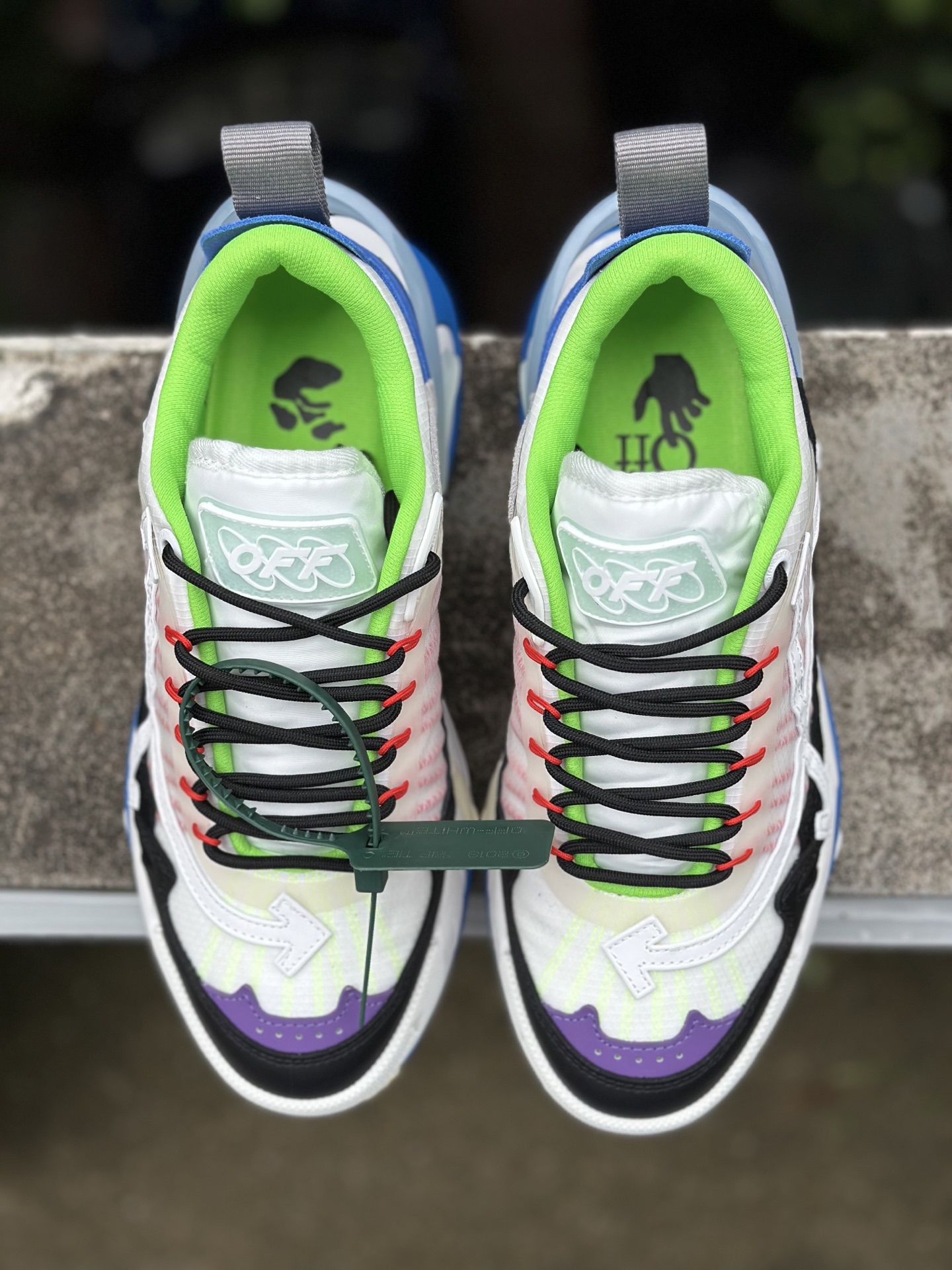 Off-White 低帮复古休闲鞋-Top High Quatity Cheap Sneakers Fashion Clothing Clothes Bags handbags Shoes of all Brand wholesale With The best Quality And Beautiful Price from China Factory Chinese suppliers wholesaler seller Off-White 低帮复古休闲鞋