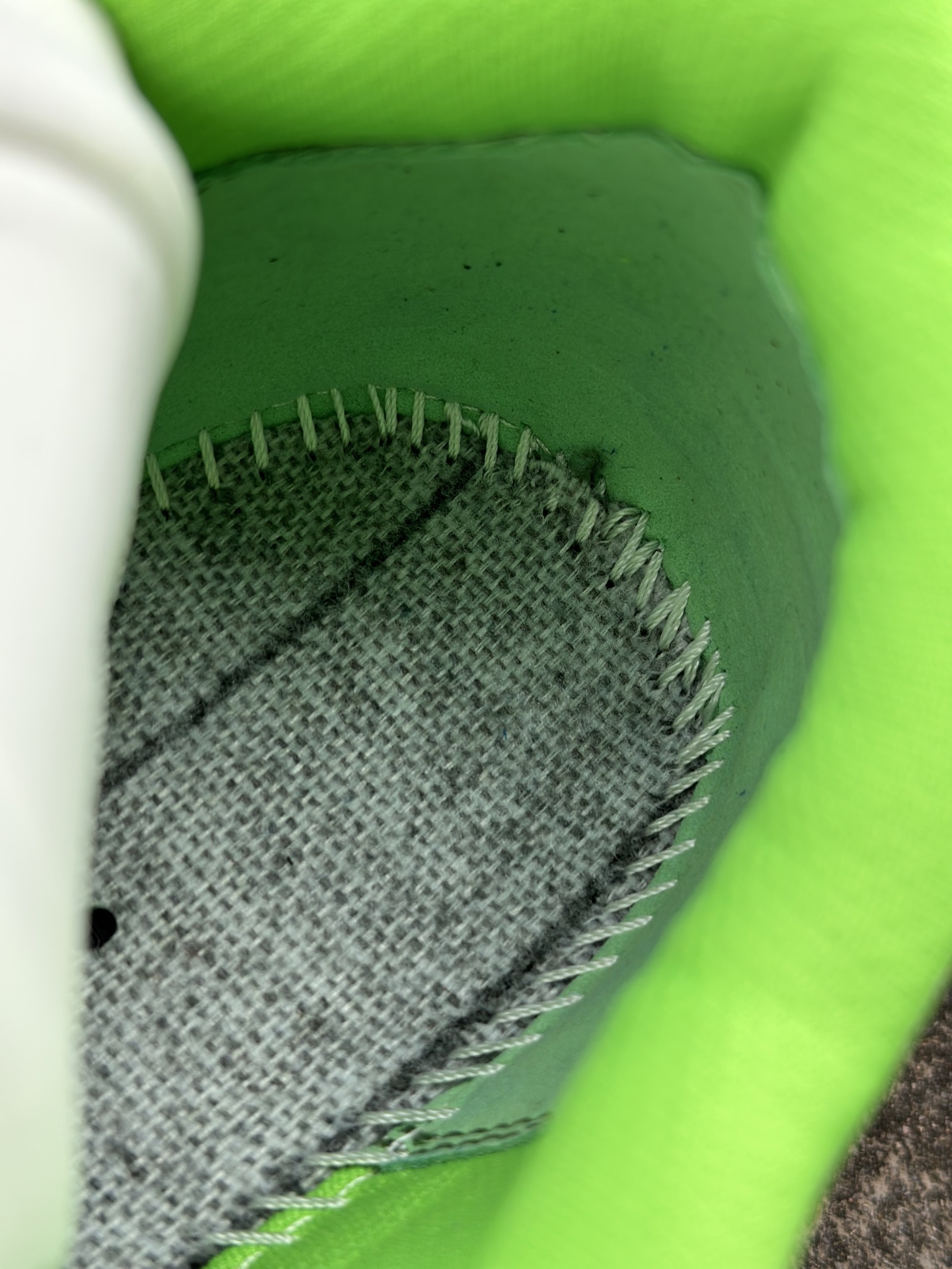 Off-White 低帮复古休闲鞋-Top High Quatity Cheap Sneakers Fashion Clothing Clothes Bags handbags Shoes of all Brand wholesale With The best Quality And Beautiful Price from China Factory Chinese suppliers wholesaler seller Off-White 低帮复古休闲鞋