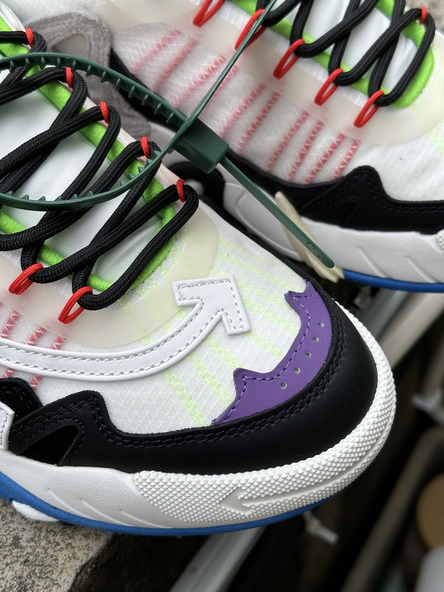 Off-White 低帮复古休闲鞋-Top High Quatity Cheap Sneakers Fashion Clothing Clothes Bags handbags Shoes of all Brand wholesale With The best Quality And Beautiful Price from China Factory Chinese suppliers wholesaler seller Off-White 低帮复古休闲鞋