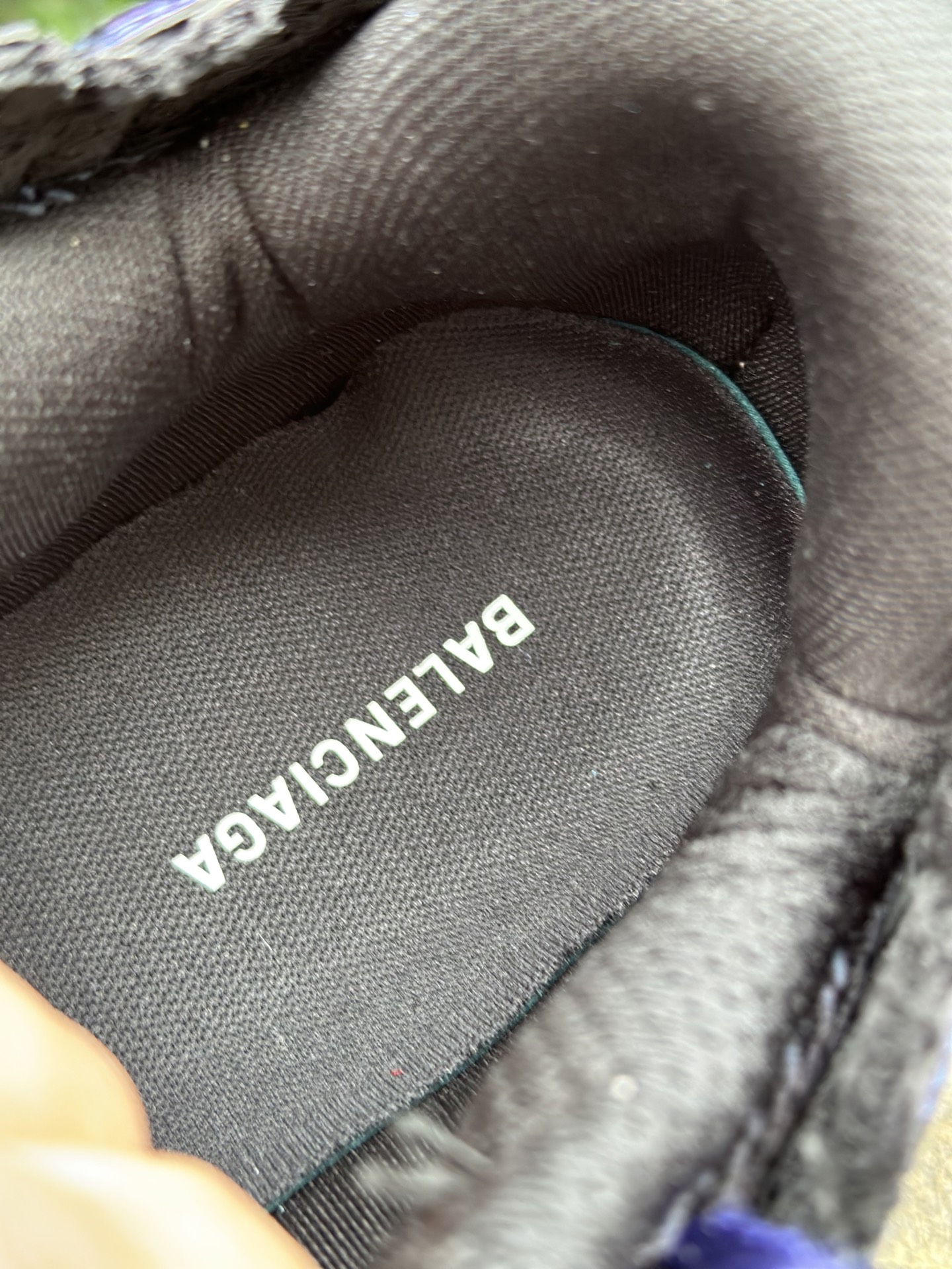信掌柜微信 Balenciaga巴黎世家 Runner2.0 尼龙 圆头系带做旧运动鞋 低帮 老爹鞋-Top High Quatity Cheap Sneakers Fashion Clothing Clothes Bags handbags Shoes of all Brand wholesale With The best Quality And Beautiful Price from China Factory Chinese suppliers wholesaler seller 信掌柜微信 Balenciaga巴黎世家 Runner2.0 尼龙 圆头系带做旧运动鞋 低帮 老爹鞋