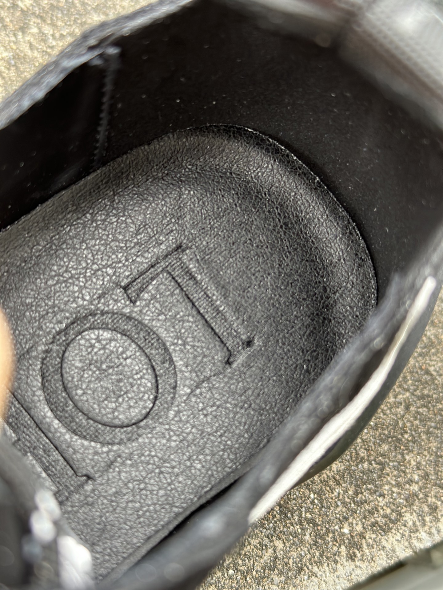 (飞机盒全套包装) Loew罗意威 Grip系列 2026春夏 新款走秀运动鞋-Top High Quatity Cheap Sneakers Fashion Clothing Clothes Bags handbags Shoes of all Brand wholesale With The best Quality And Beautiful Price from China Factory Chinese suppliers wholesaler seller (飞机盒全套包装) Loew罗意威 Grip系列 2026春夏 新款走秀运动鞋