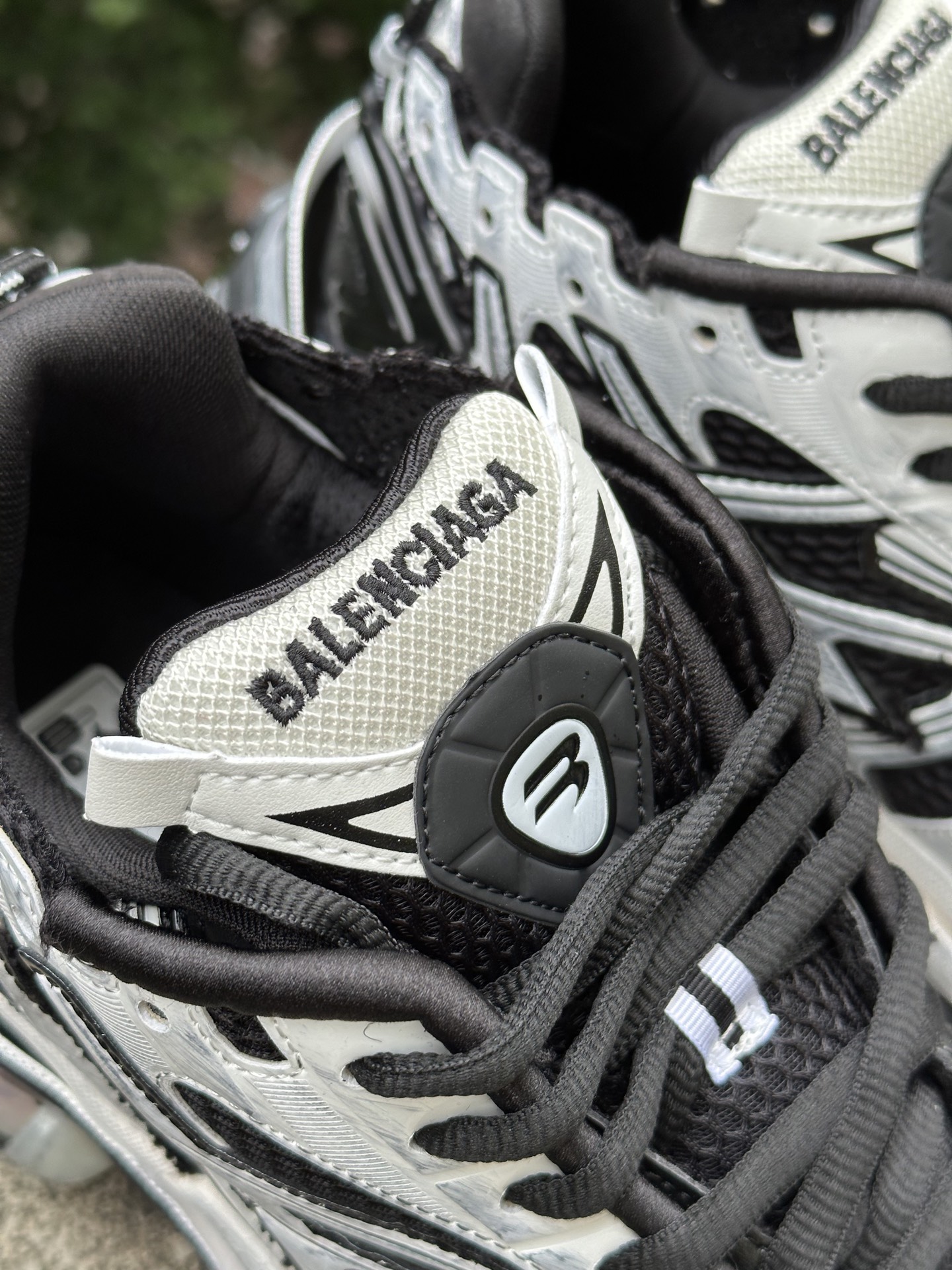 纯原版本巴黎世家巴黎 7代Runner 发光LED灯鞋-Top High Quatity Cheap Sneakers Fashion Clothing Clothes Bags handbags Shoes of all Brand wholesale With The best Quality And Beautiful Price from China Factory Chinese suppliers wholesaler seller 纯原版本巴黎世家巴黎 7代Runner 发光LED灯鞋