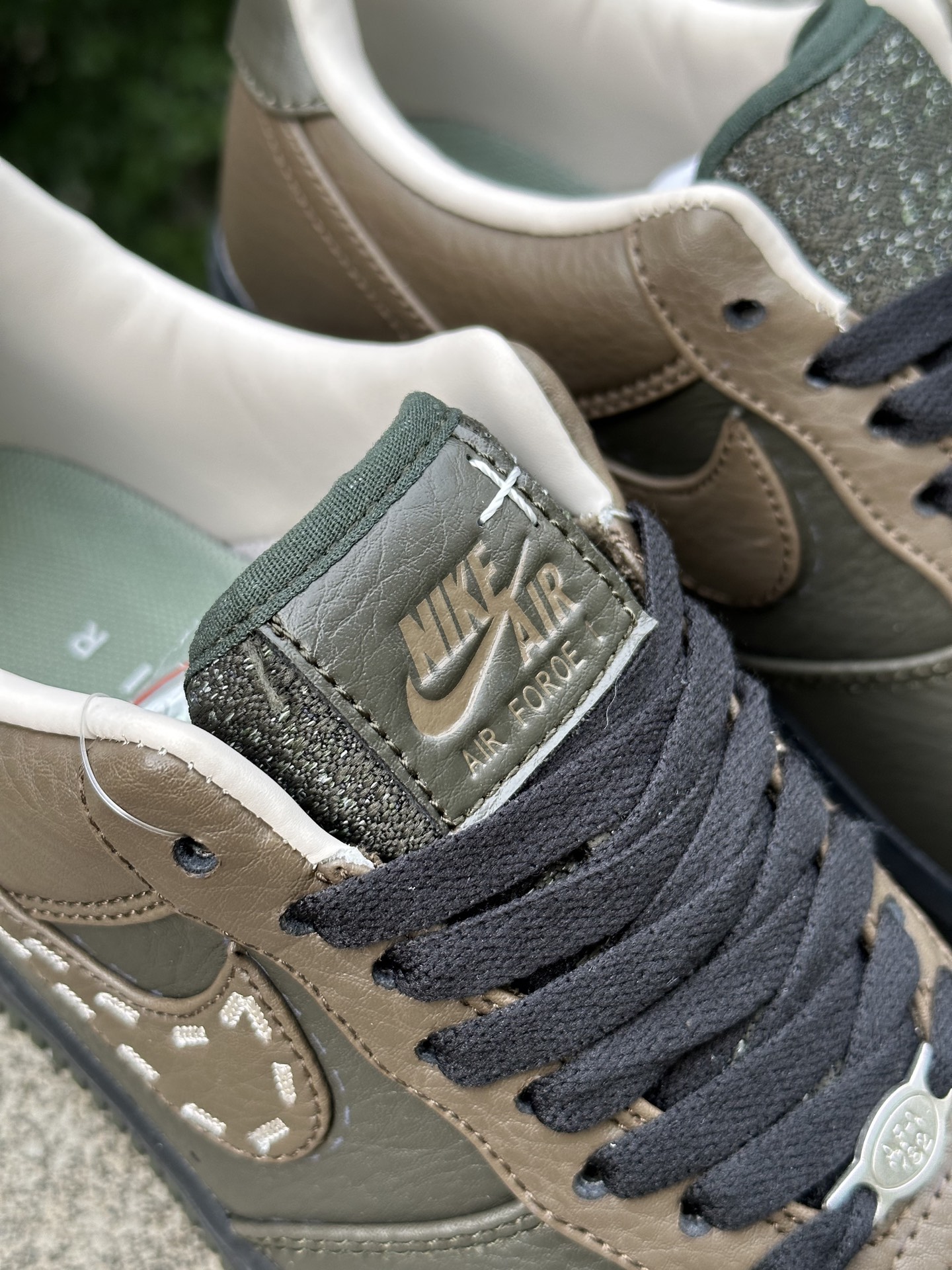 Nike Air Force 1 Low 空军一号低帮休闲运动板鞋 IQ1122-320 棕绿