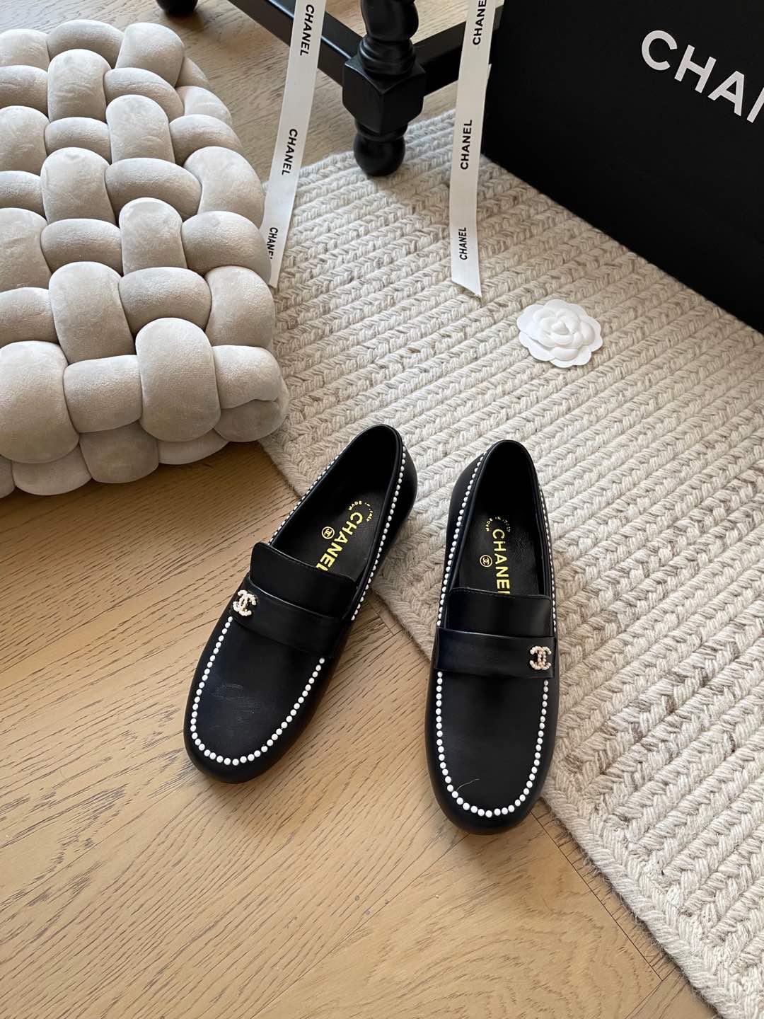 NO:385002,Chanel 25C spring new thick-soled loafers!  Top version!  If you want high-quality products, close your eyes and enter the hot series, cowhide, inner sheepskin, original leather outsole, size 34-41, custom-made, no return or replacement, loafers, chanel, loafers, cowhide, sheepskin, Leather soles19860909Chanel 25C春季新款厚底乐福鞋！ 顶级版本！要高货的闭眼入 爆款系列 鞋面牛皮 内里羊皮 原版真皮大底 码数34-41 定制不退不换,乐福鞋,chanel,loafers,cowhide,sheepskin,Leather soles,Women's Shoes