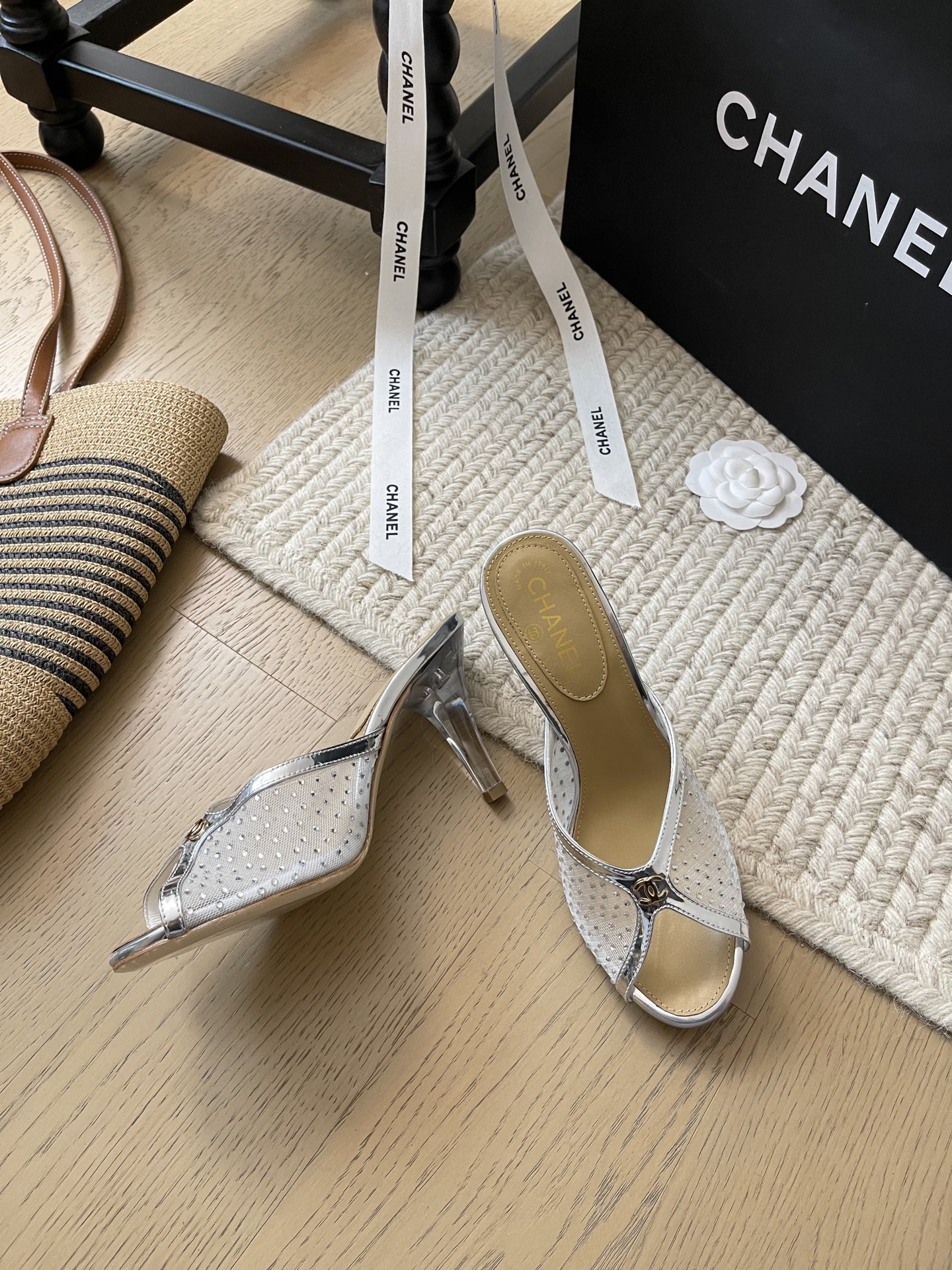 NO:240526,Chanel 25c new mesh diamond-faced high heels!  Top version!  First sale, upper mesh with rhinestones, footbed sheepskin, genuine leather outsole, size 34-41, customized, no return or replacement, high heels, chanel, high heels, slippers, sheepskin, Leather soles19860909Chanel 25c新款网纱钻面高跟鞋！ 顶级版本！抢先发售 鞋面网纱搭配水钻 垫脚羊皮 真皮大底 码数34-41 定制不退不换,高跟鞋拖鞋,chanel,high heels,slippers,sheepskin,Leather soles,Women's Shoes