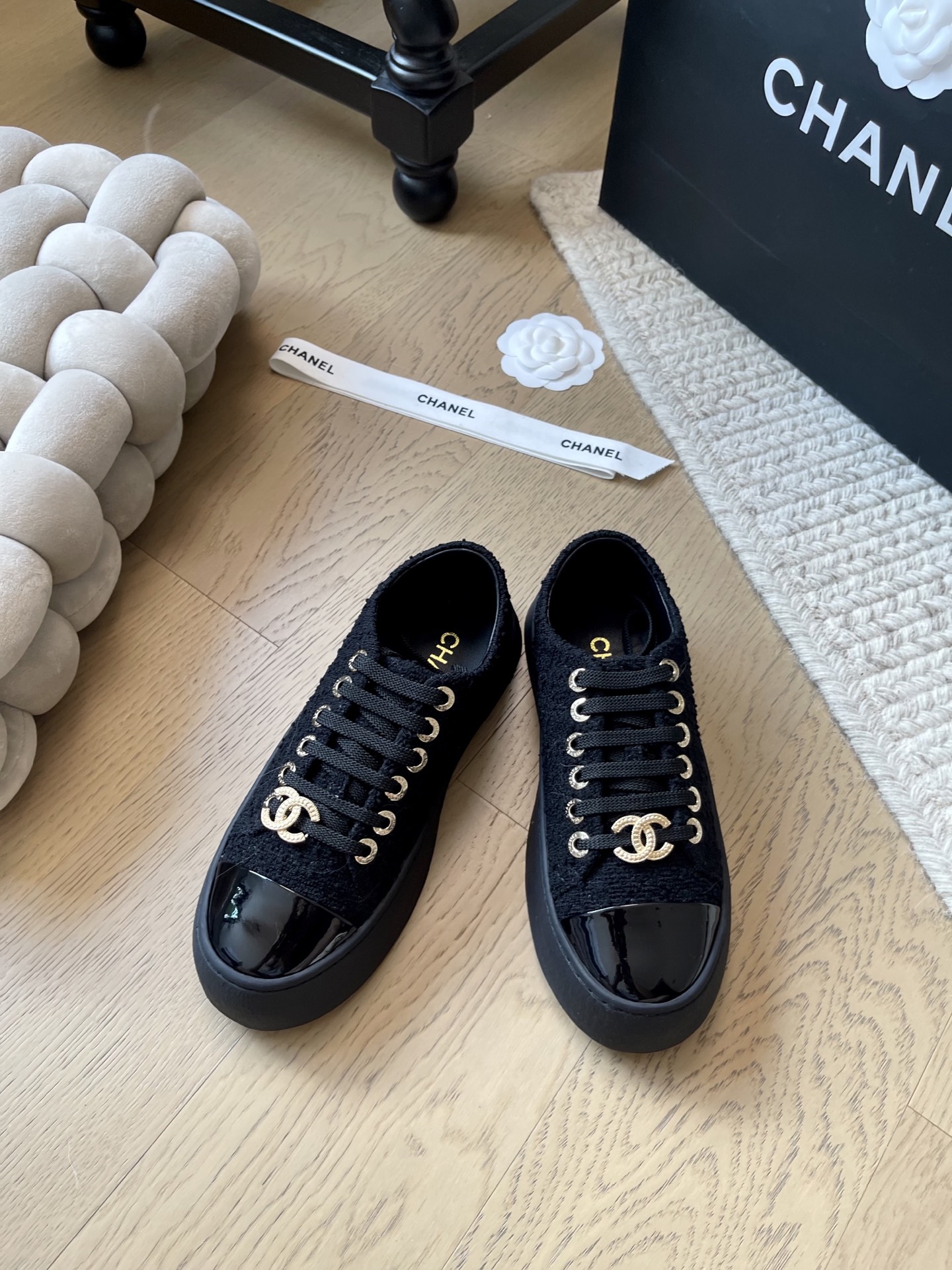 NO:416198,Chanel 25A new biscuit big toe shoe series!  Top version!  First sale, upper Nibu/sheepskin, footbed sheepskin, original non-slip sole, size 35-41 '40 41, no return or replacement', casual shoes/sports shoes, chanel, sneakers, sheepskin19860909Chanel 25A新款饼干大头鞋系列！ 顶级版本！抢先发售 鞋面妮布/羊皮 垫脚羊皮 原版防滑大底 码数35-41 「40 41 不退不换」,休闲鞋/运动鞋,chanel,sneakers,sheepskin,Women's Shoes