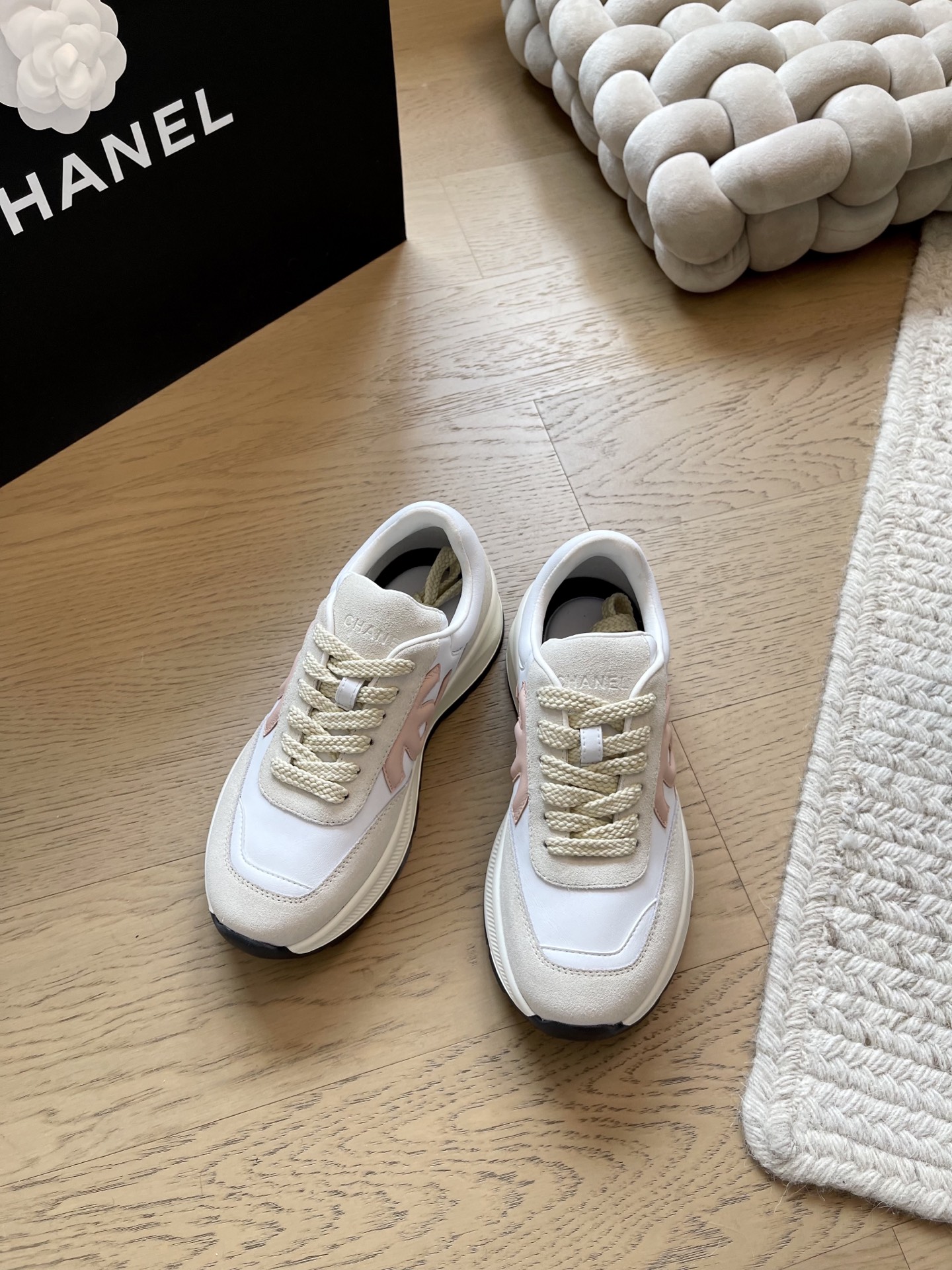 NO:592790,Chanel 25C new thick-soled sports and casual shoes top version!  Early sale. Original custom material for upper. Original outsole. Size 35-40. Customization. Non-refundable. Casual shoes/sports shoes, chanel, sneakers.19860909Chanel 25C新款厚底运动休闲鞋 顶级版本！抢先发售 鞋面原版定制材料 原版大底 码数35-40 定制不退不换,休闲鞋/运动鞋,chanel,sneakers,Women's Shoes