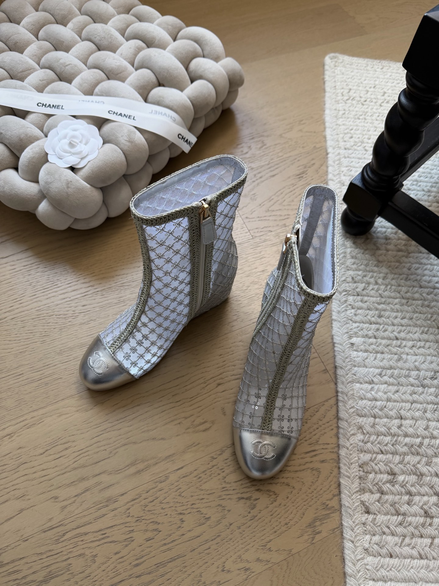 NO:681548,Chanel 25K new mesh thick-soled short boots top version!  Early release, mesh upper, sheepskin for feet, leather outsole, 6cm thick sole, size 34-41 '34 40 41 customized, non-returnable', boots and shoes, chanel, boots, sheepskin, Leather soles19860909Chanel 25K新款网纱厚底短靴 顶级版本！抢先发售 鞋面网纱 垫脚羊皮 真皮大底 6cm厚底 码数34-41 「34 40 41定制不退换」,靴子单鞋,chanel,boots,sheepskin,Leather soles,Women's Shoes