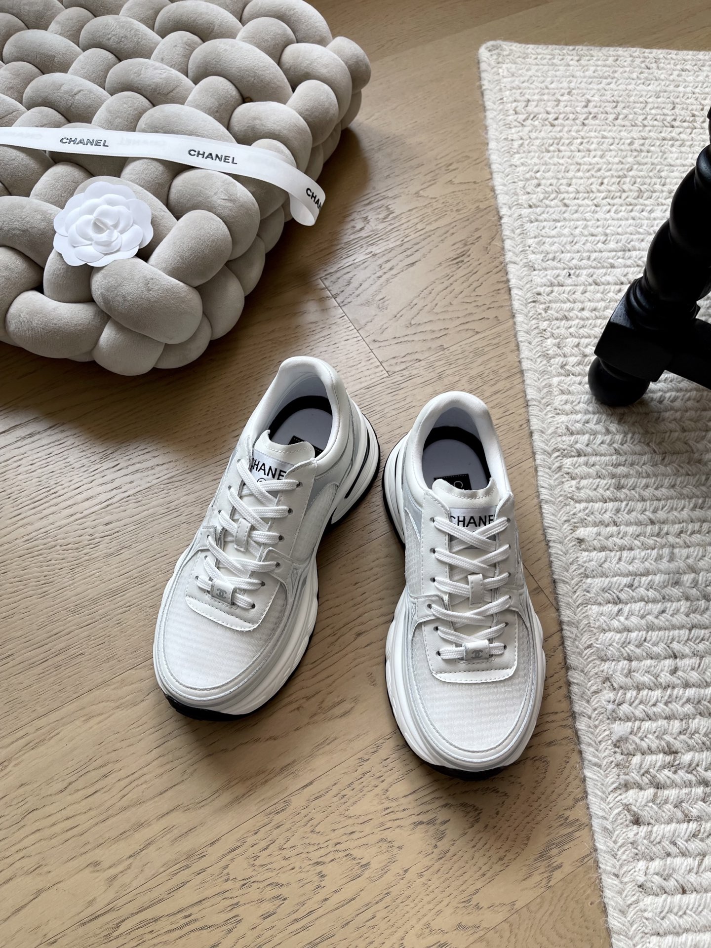 NO:705592,Chanel 26c new early spring thick-soled sneakers!  Top version!  Early sale, original custom-made material for upper, sheepskin lining, original outsole, size 34-41 '34 40 41 customized, non-returnable, non-exchangeable', casual shoes/sports shoes, chanel, sneakers, sheepskin19860909Chanel 26c早春新款厚底运动鞋！ 顶级版本！抢先发售 鞋面原版定制材料 内里羊皮 原版大底 码数34-41 「34 40 41定制不退不换」,休闲鞋/运动鞋,chanel,sneakers,sheepskin,Women's Shoes