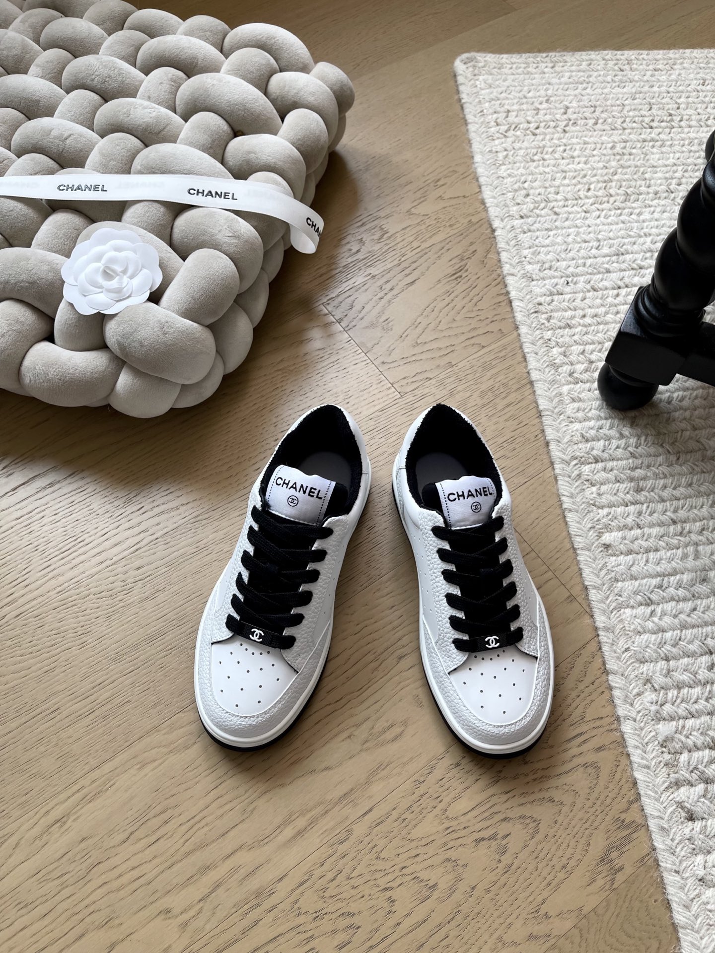 NO:705597,Chanel's new color-blocked casual sneakers!  Top version!  Early release, graffiti/sheepskin on the upper, sheepskin lining, original non-slip outsole, size 34-41 '34 40 41 customized, non-returnable, non-exchangeable', casual shoes/sports shoes, chanel, sneakers, sheepskin19860909Chanel 新款拼色休闲运动鞋！ 顶级版本！抢先发售 鞋面涂鸦/羊皮 内里羊皮 原版防滑大底 码数34-41「34 40 41定制不退不换」,休闲鞋/运动鞋,chanel,sneakers,sheepskin,Women's Shoes