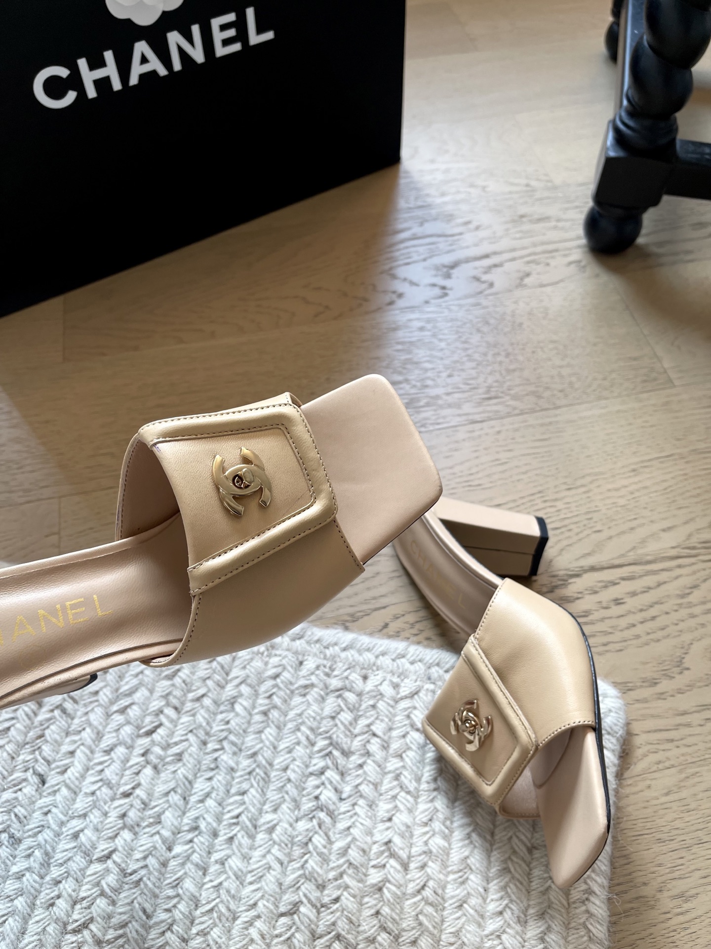 Chanel Slides