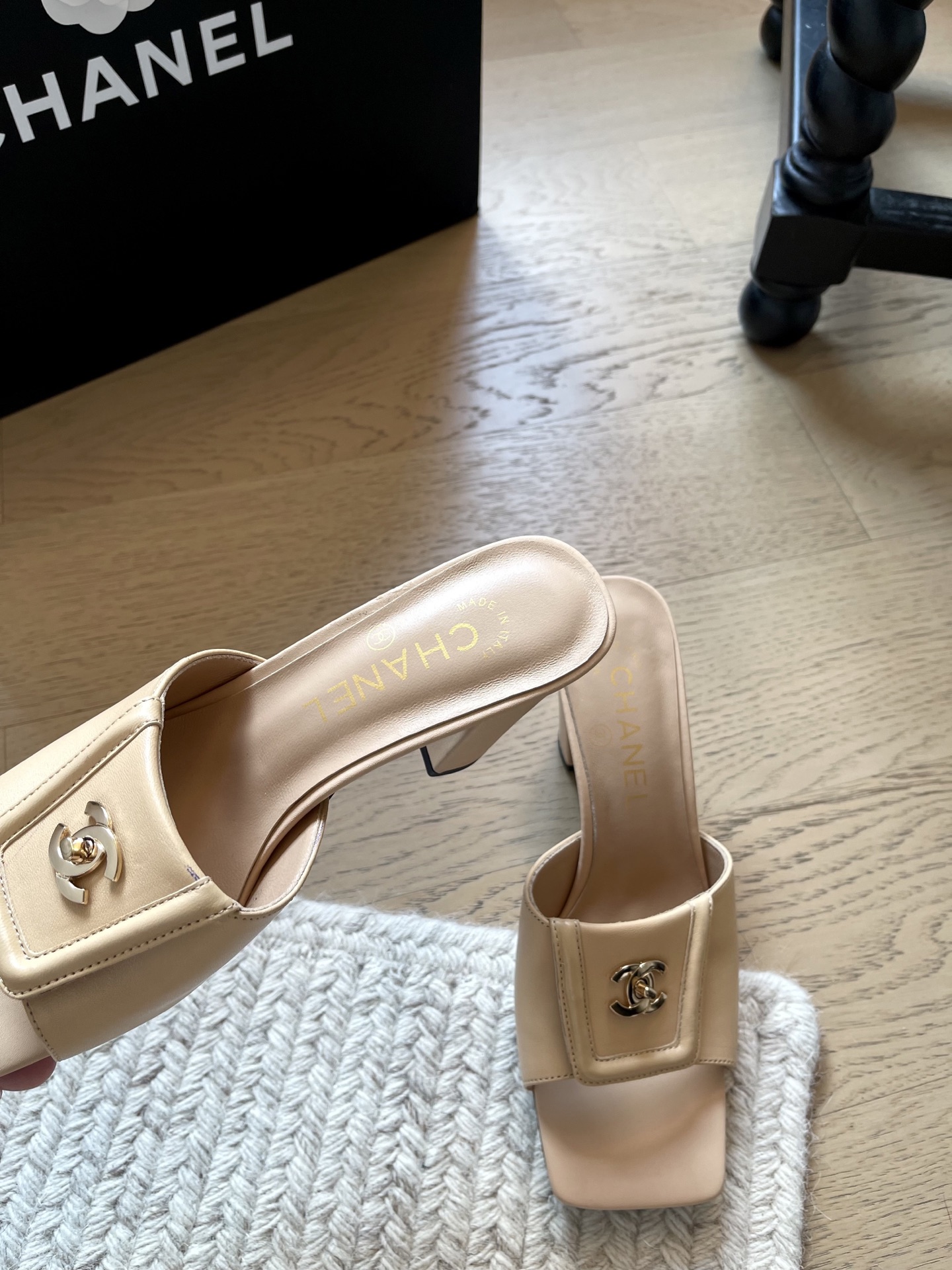 Chanel Slides