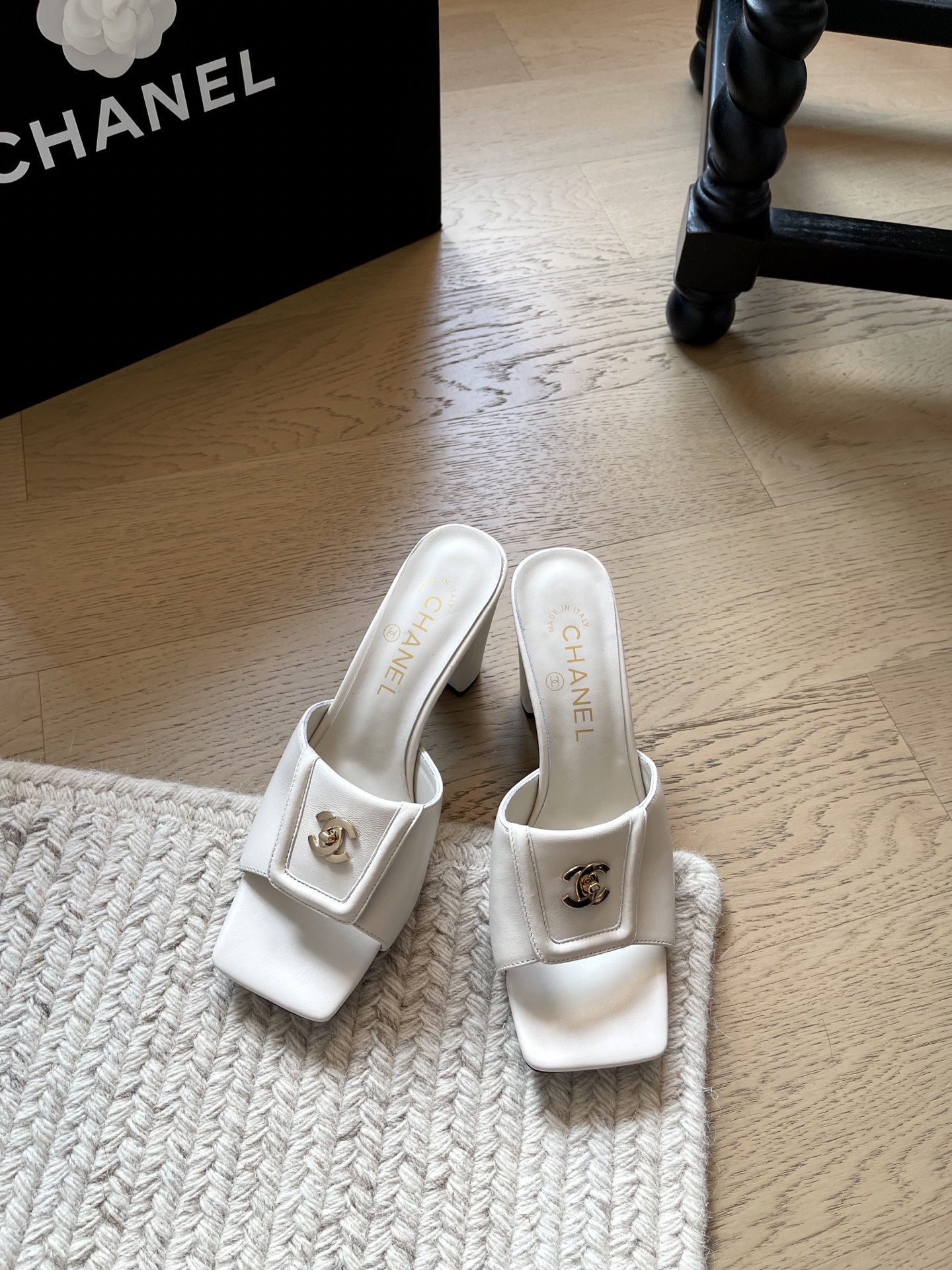 Chanel Slides