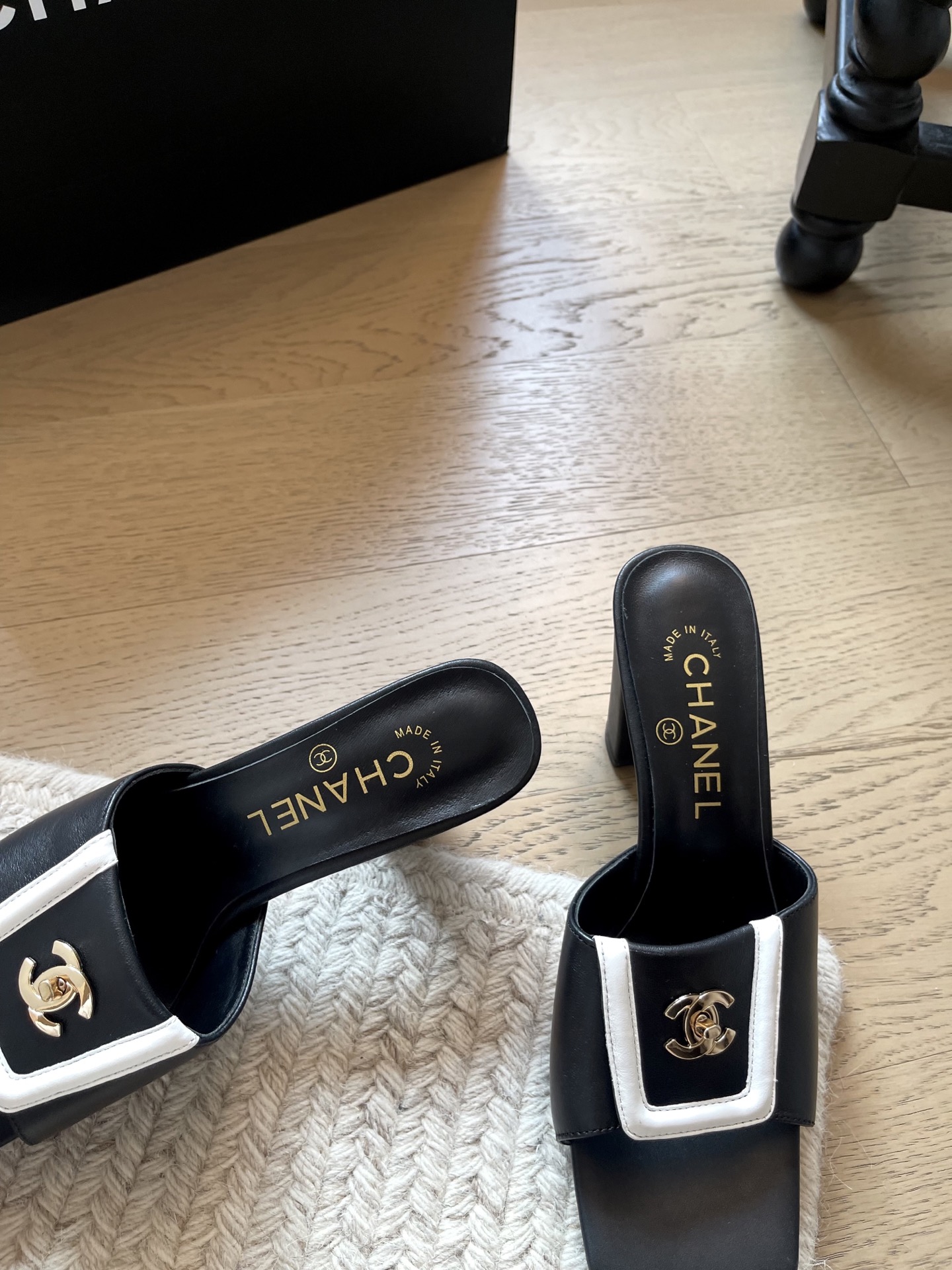 Chanel Slides