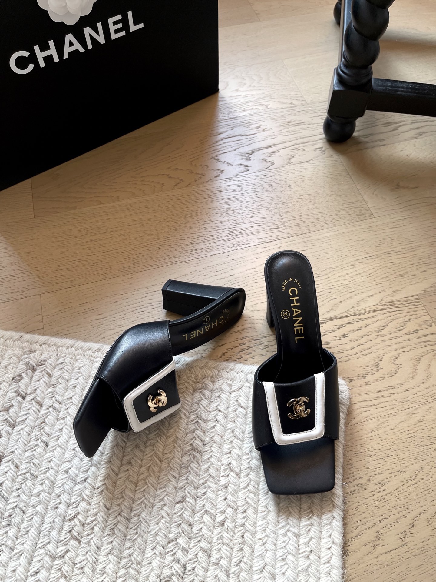 Chanel Slides