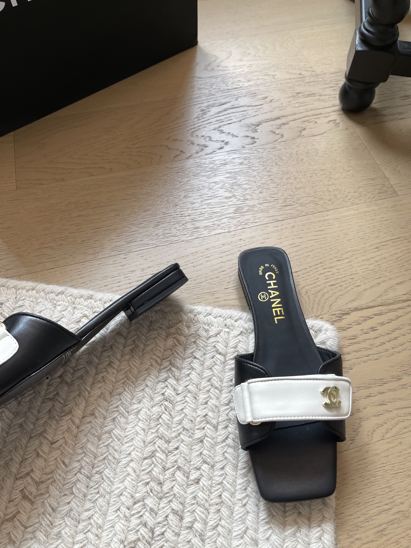 Chanel Slides