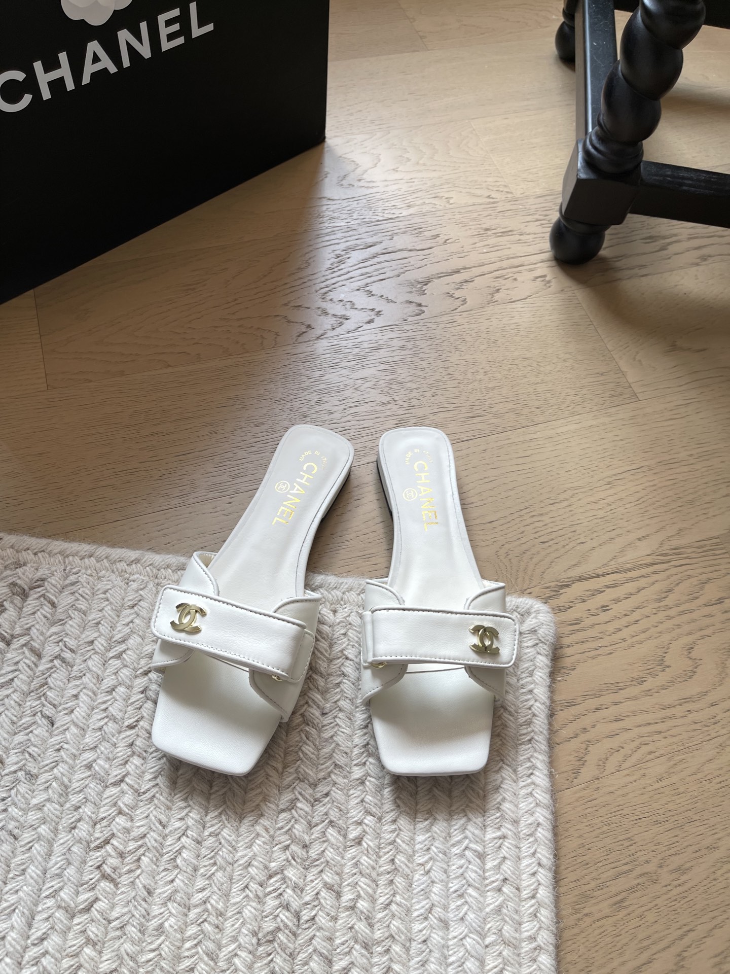 Chanel Slides