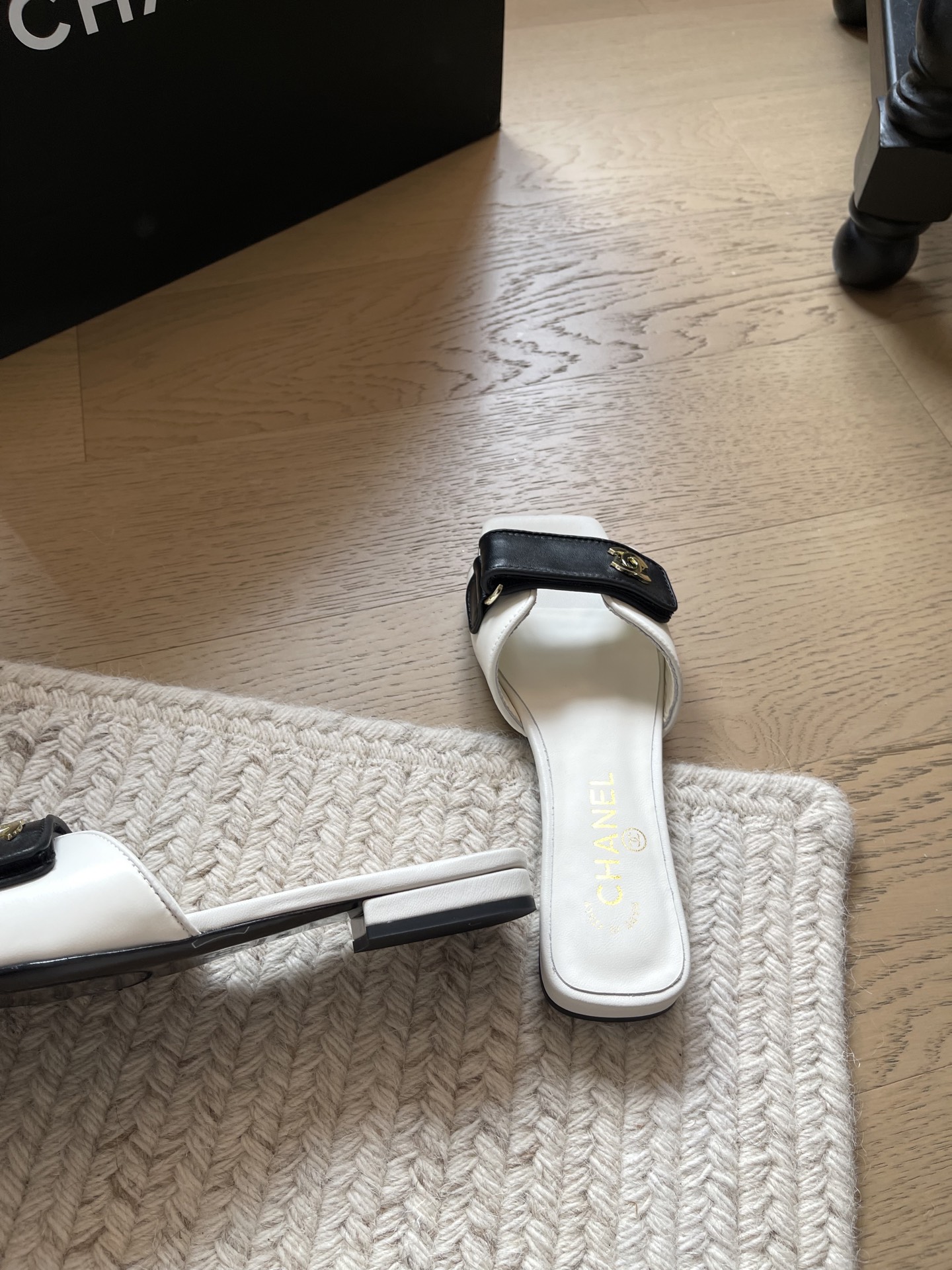 Chanel Slides