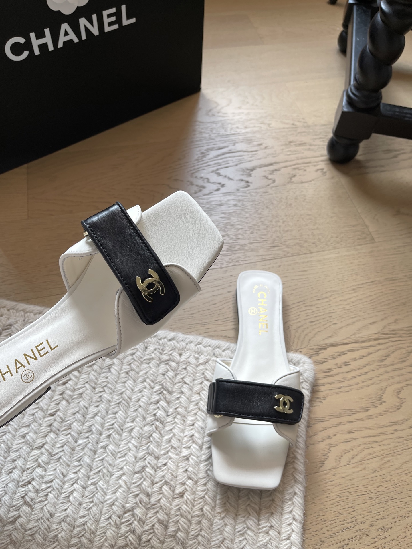 Chanel Slides