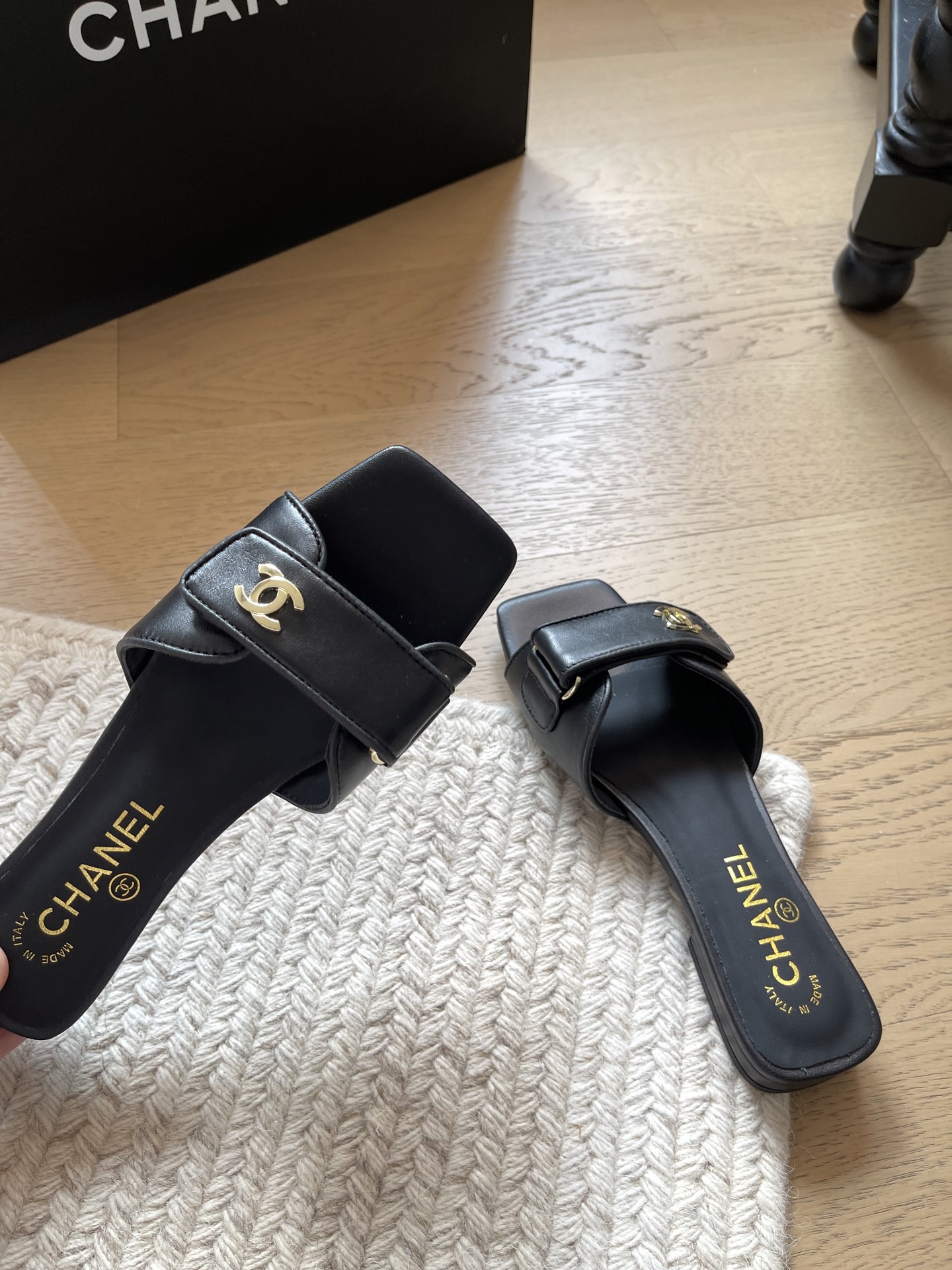 Chanel Slides