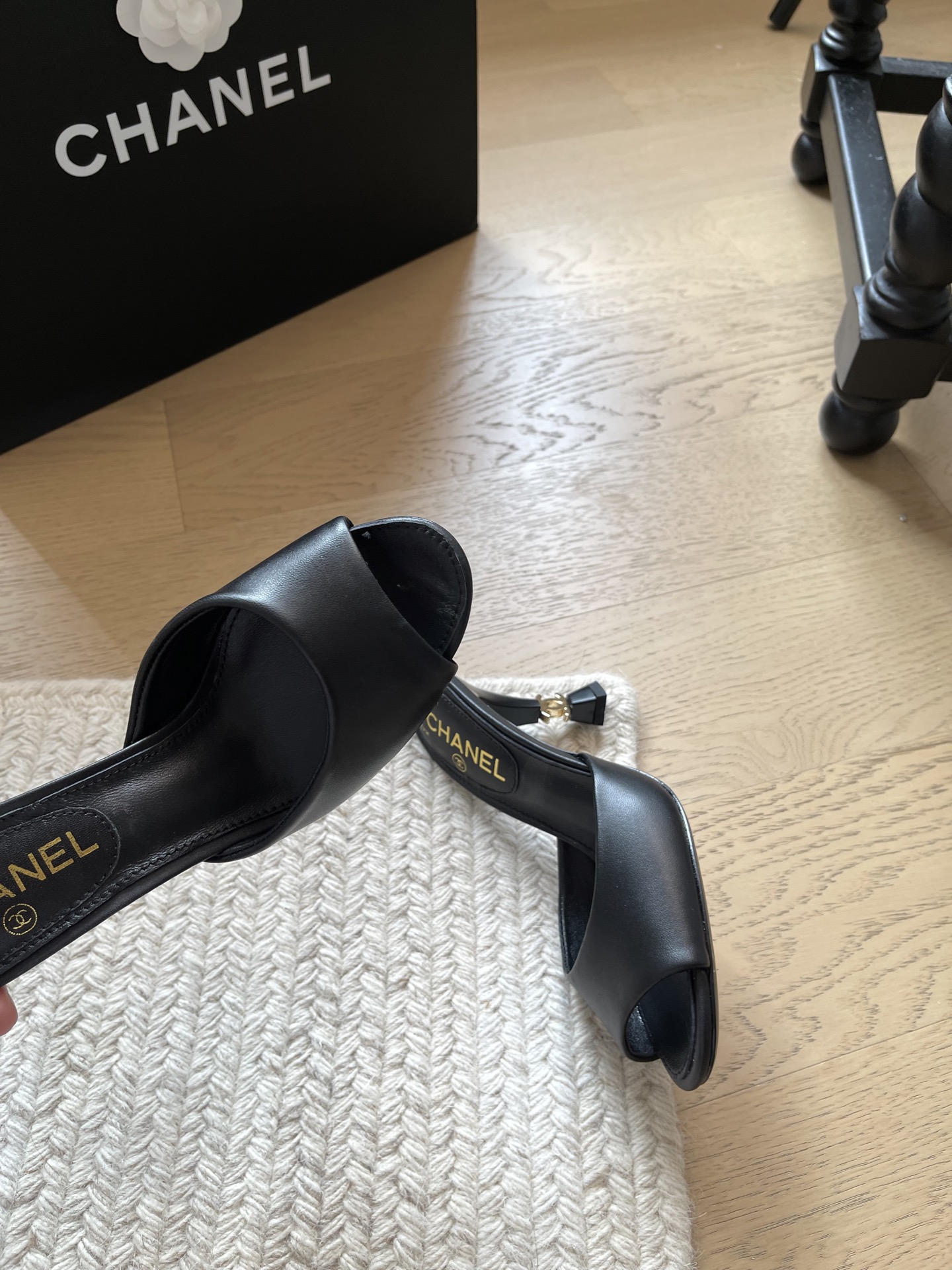 Chanel Slides