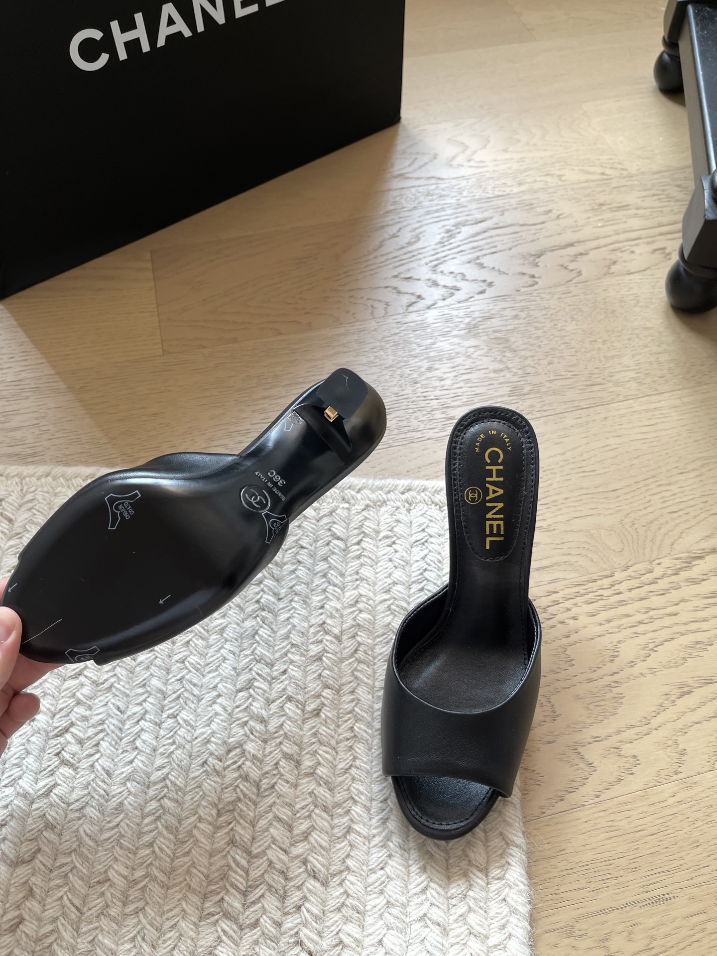 Chanel Slides