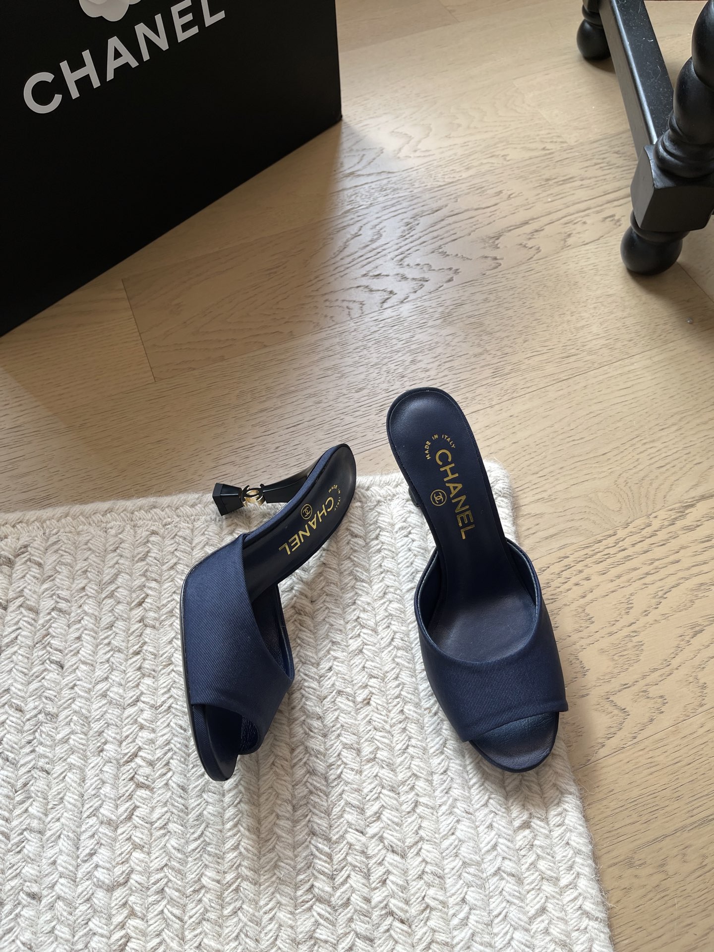 Chanel Slides
