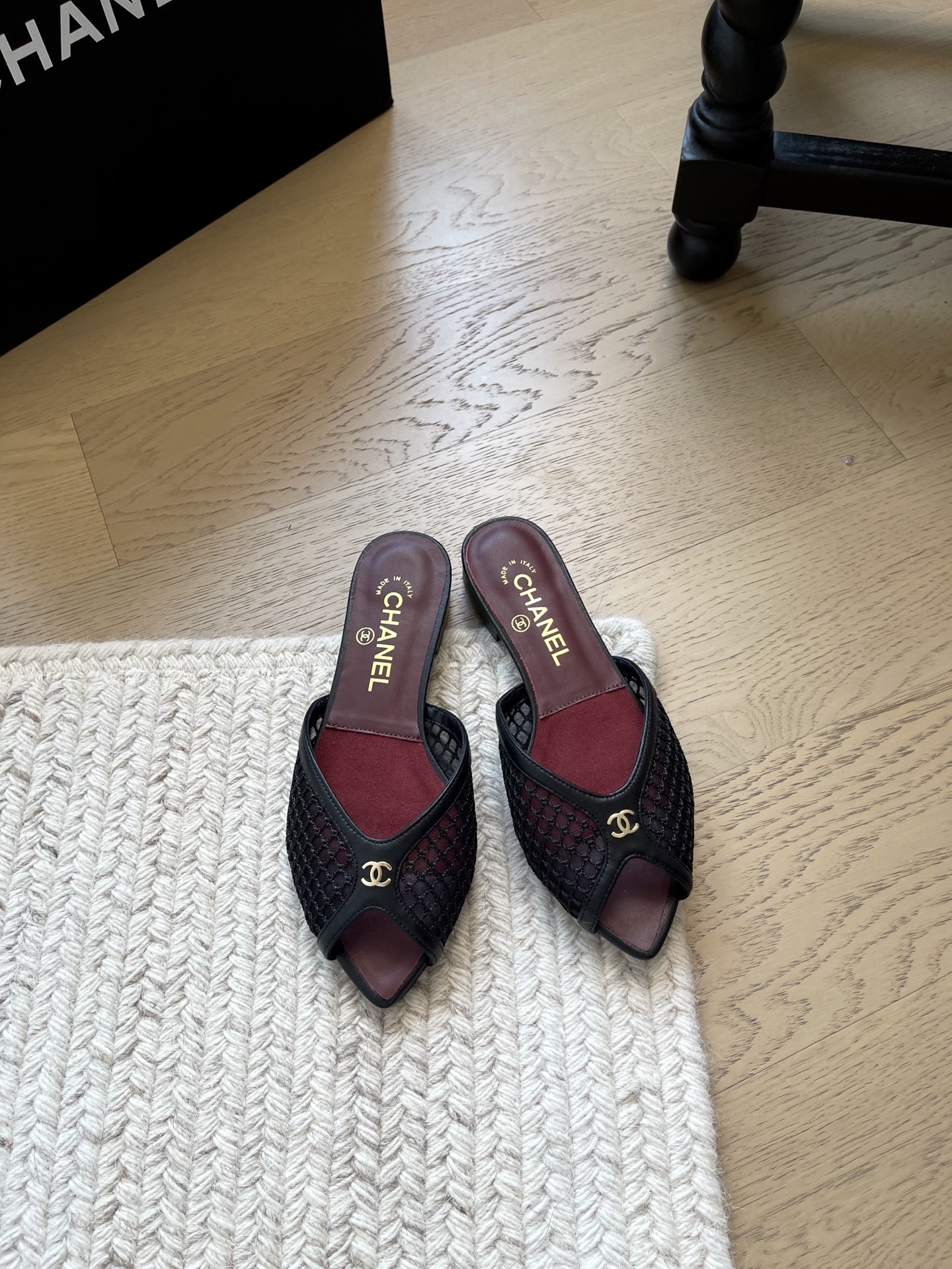 Chanel Slides