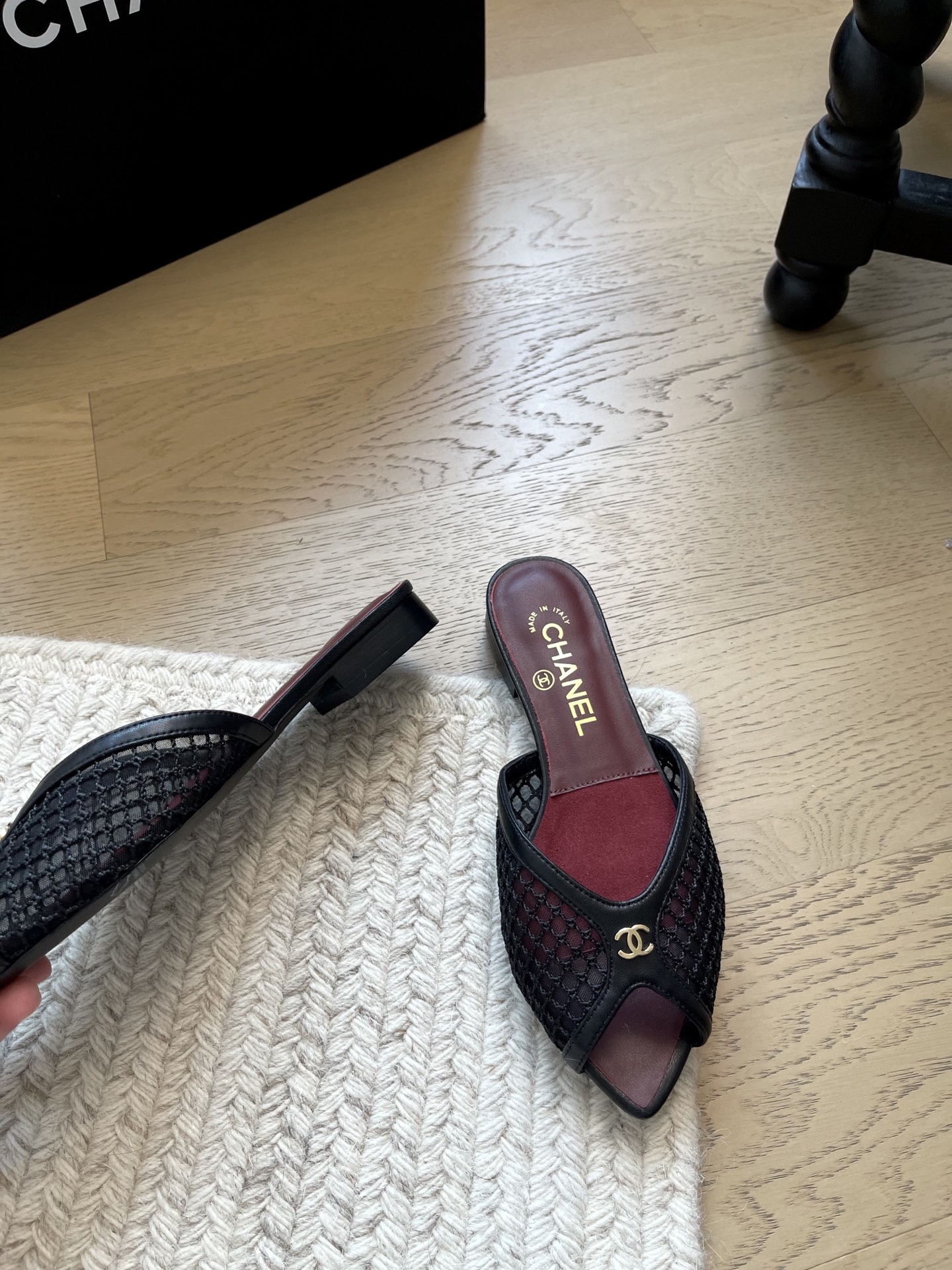 Chanel Slides