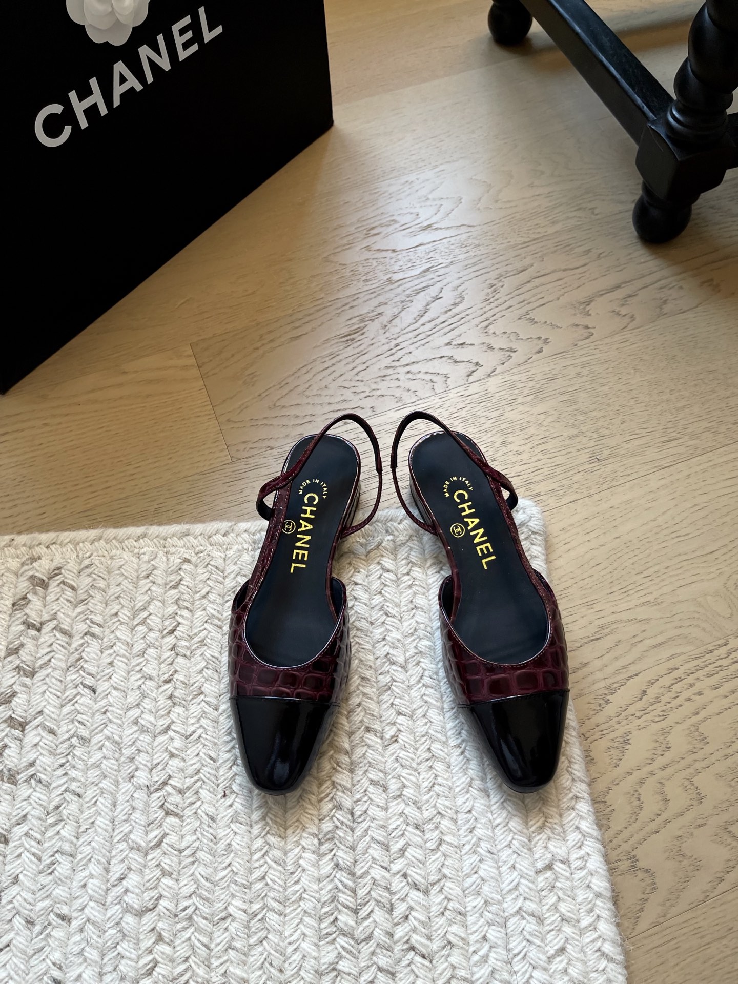 NO:884439,Chanel slingback stone sandals!  Top version!  Early sale, imported sheepskin surface, Italian imported cowhide leather soles!  Size 34-41 '34 40 41 customized, non-refundable and non-exchangeable', sandals, chanel, sandals, cowhide, sheepskin19860909Chanel slingback石头纹凉鞋！ 顶级版本！抢先发售 进口羊皮面 意大利进口牛皮鞋底！ 码数34-41「34 40 41定制不退不换」,凉鞋单鞋,chanel,sandals,cowhide,sheepskin,Women's Shoes