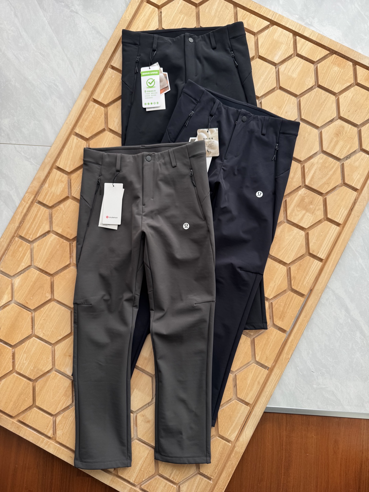 _d-d9s-1YNsIzpeN910lecor5k3RG8TSQWUYIIwA