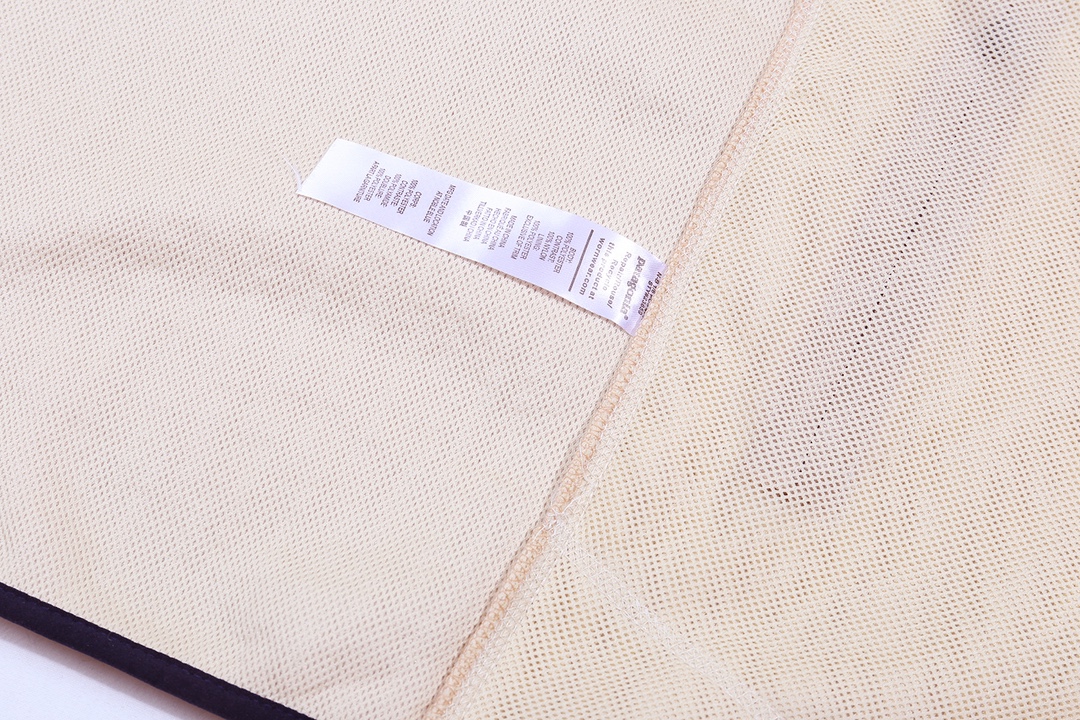 Outdoor Specialized Almond Wool Jacket with High-Density Fabric and YKK Zipping - 图片 7