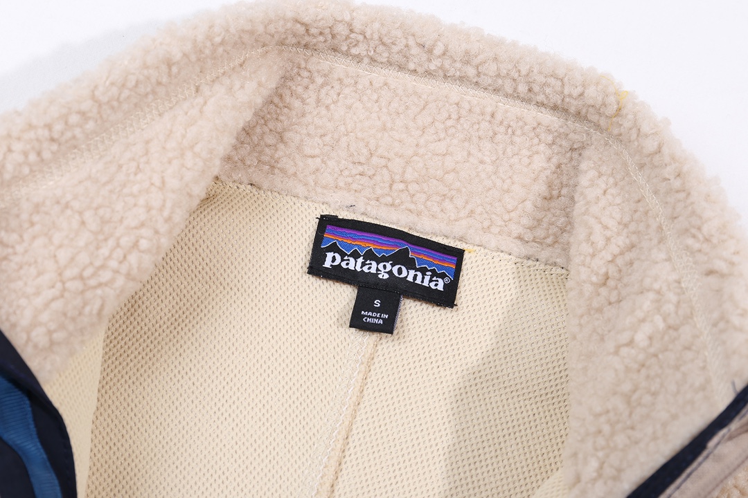 Outdoor Specialized Almond Wool Jacket with High-Density Fabric and YKK Zipping - 图片 5