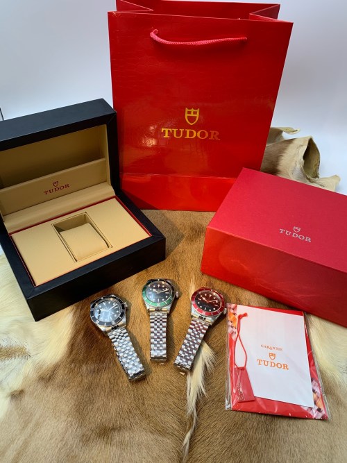Tudor Black Bay Series Men's Watch,41mm Steel Case,Automatic Movement 1 Tudor Black Bay Series Men's Watch,41mm Steel Case,Automatic Movement