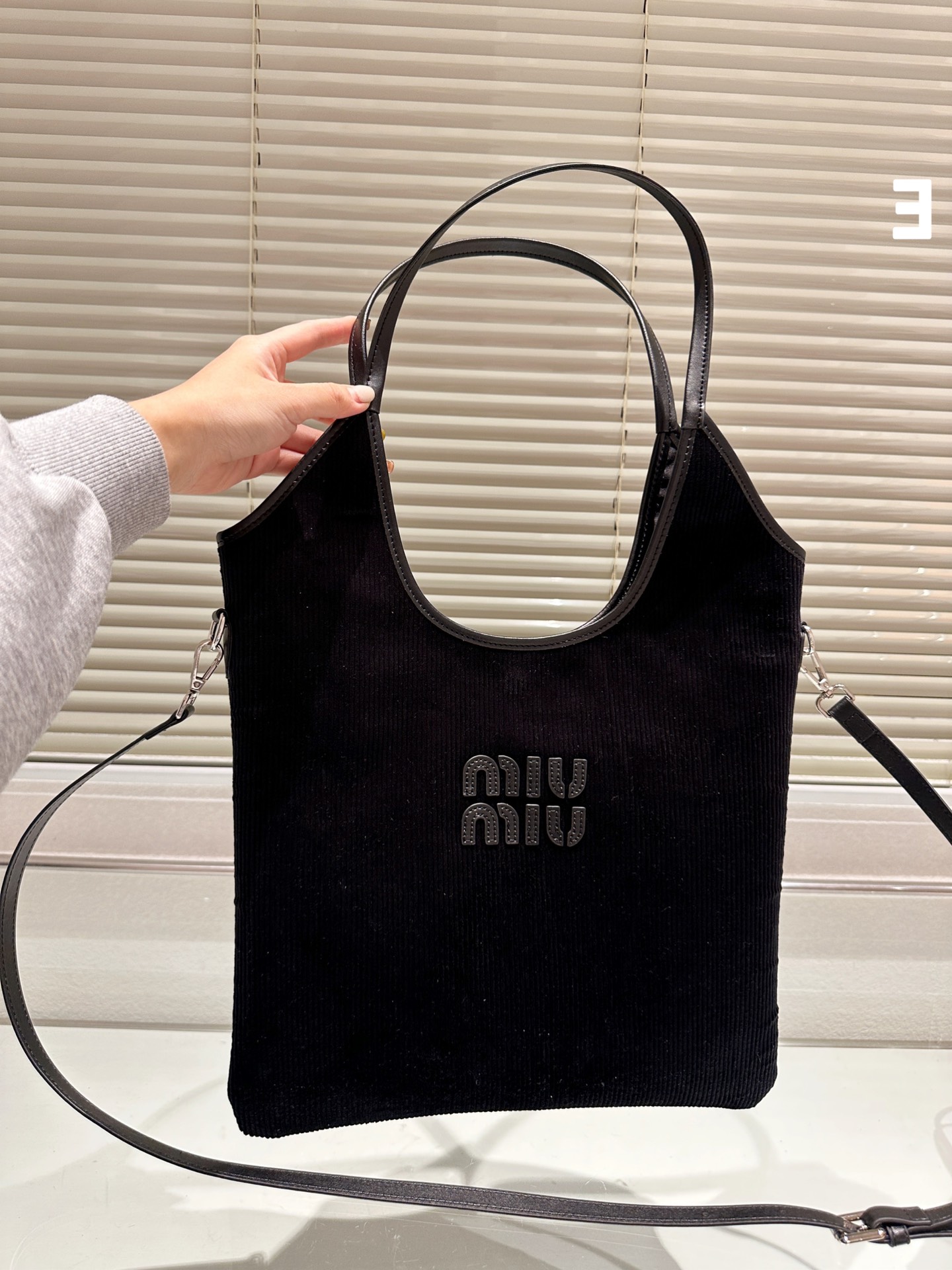 MiuMiu Crossbody & Shoulder Bags Tote Bags Fall Collection