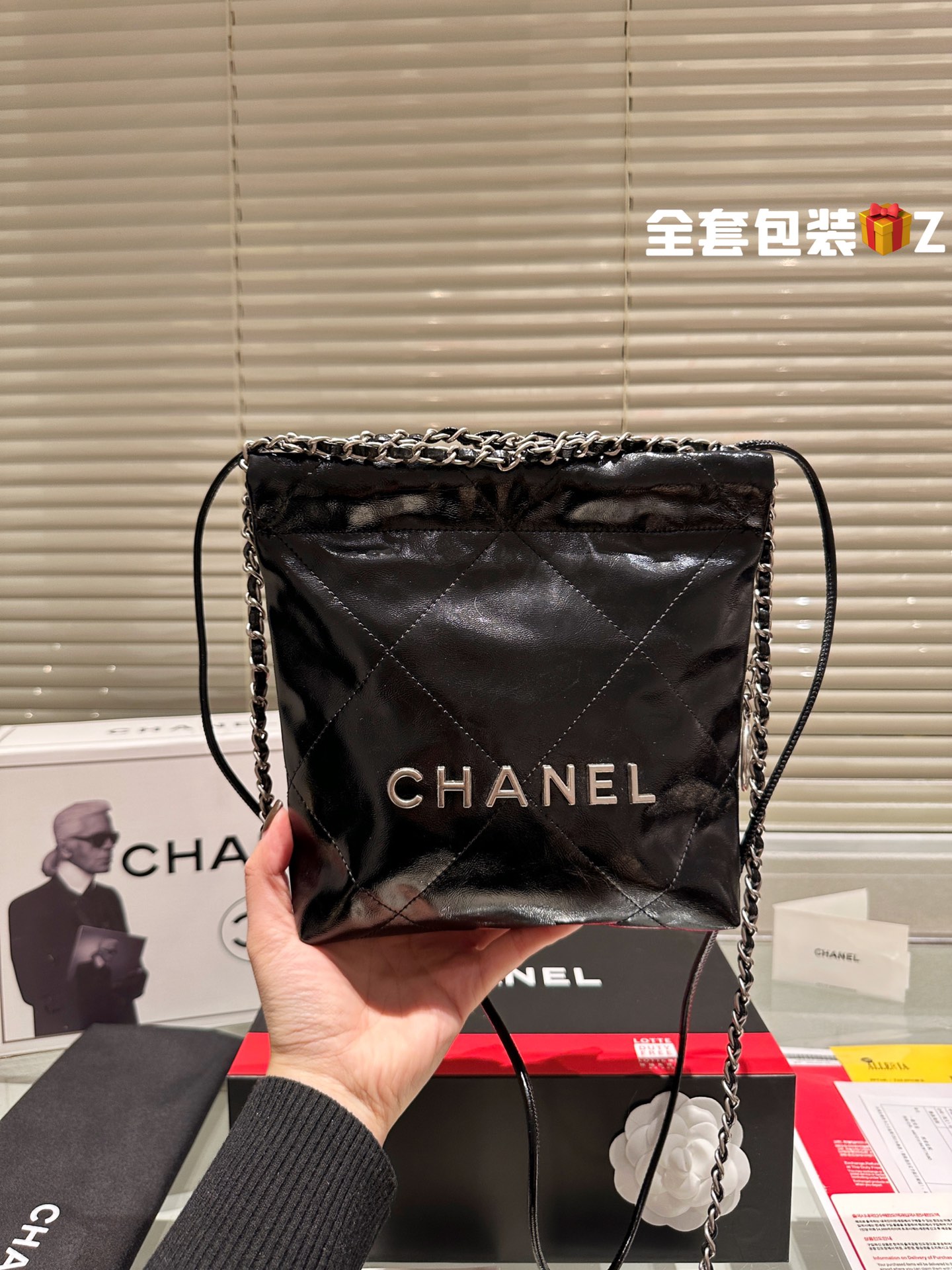 Designer
 Chanel Crossbody & Shoulder Bags website to buy replica
 Cowhide Mini