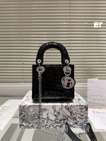 Dior Lady Handbags Crossbody & Shoulder Bags AAA Quality Replica